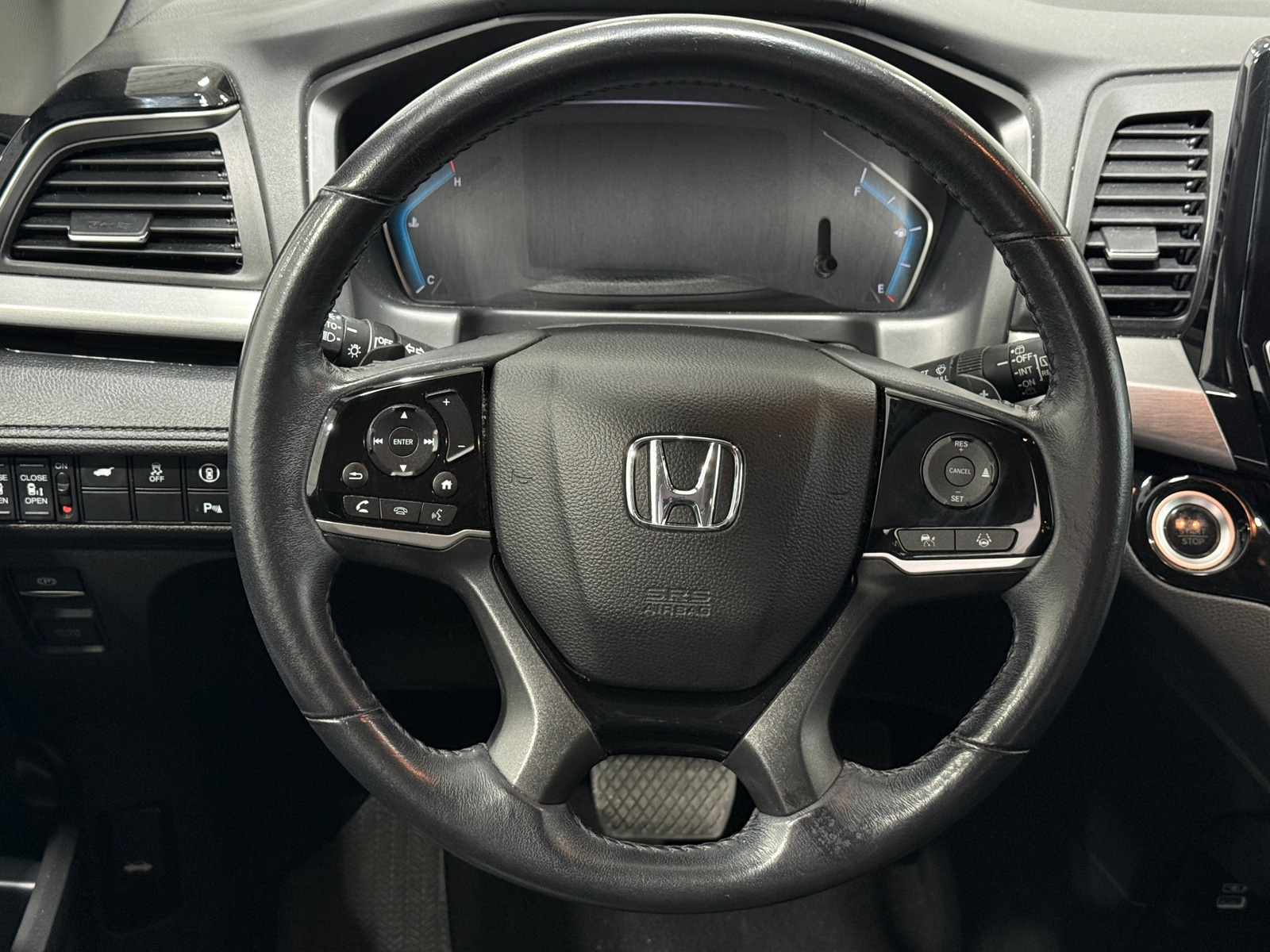 Thumbnail: 2023 Honda Odyssey - 4