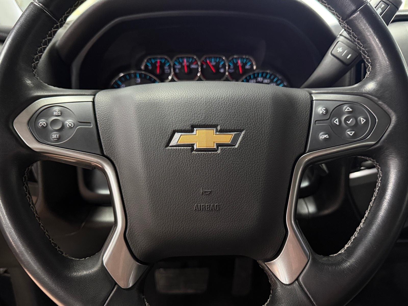 Thumbnail: 2018 Chevrolet Silverado 1500 - 5
