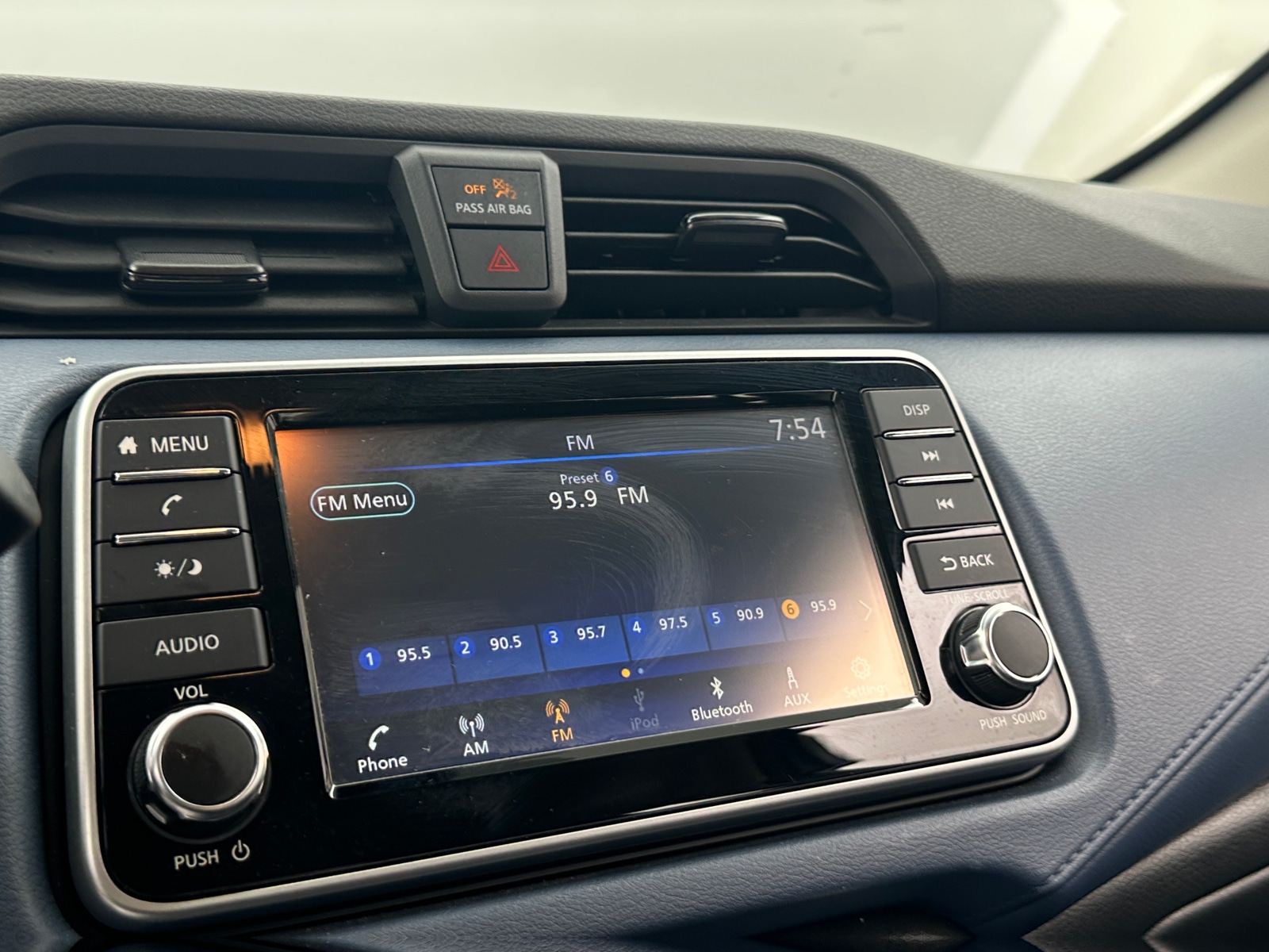 Thumbnail: 2025 Nissan Versa - 4