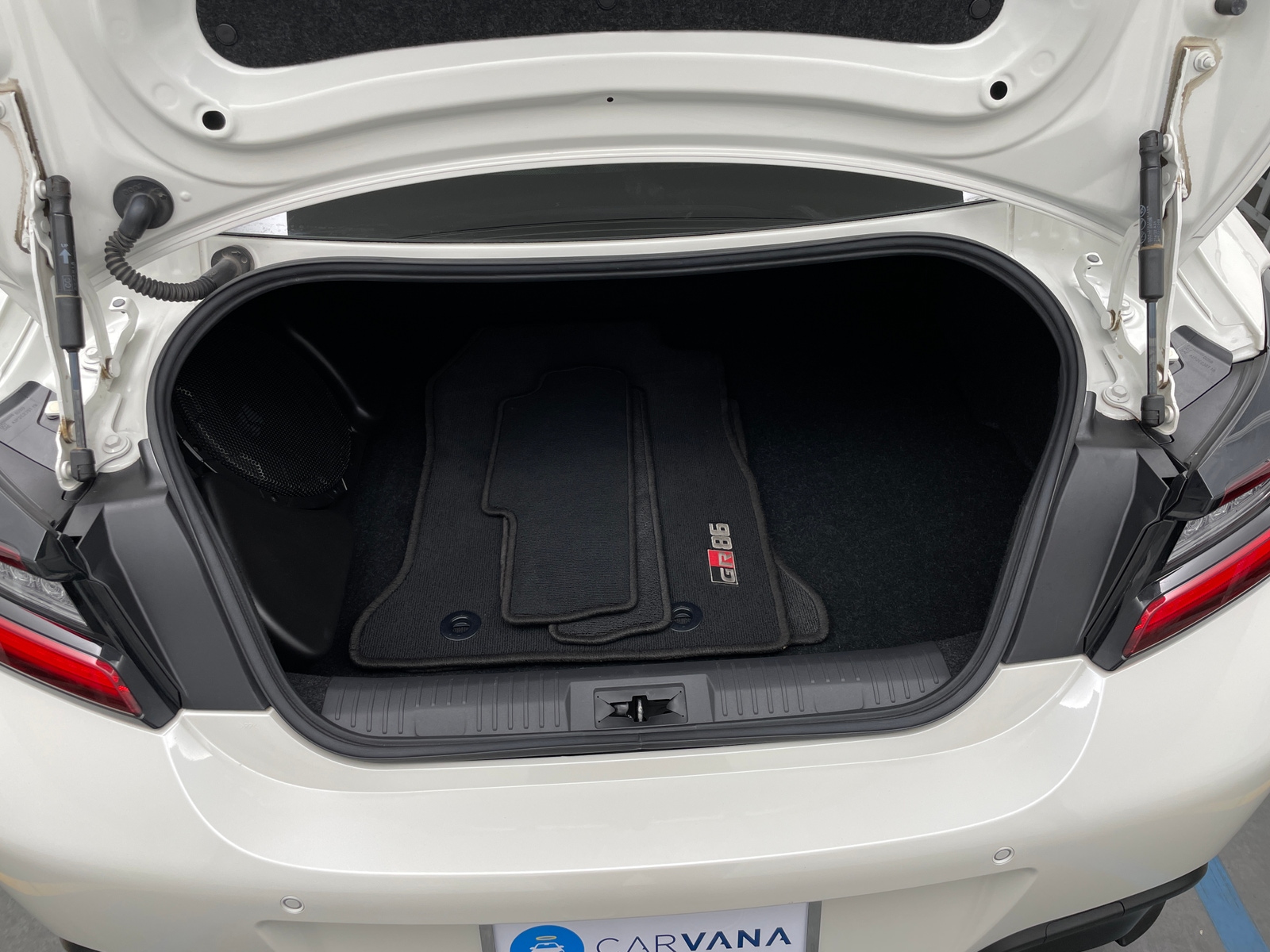 Thumbnail: 2023 Toyota GR86 - 4