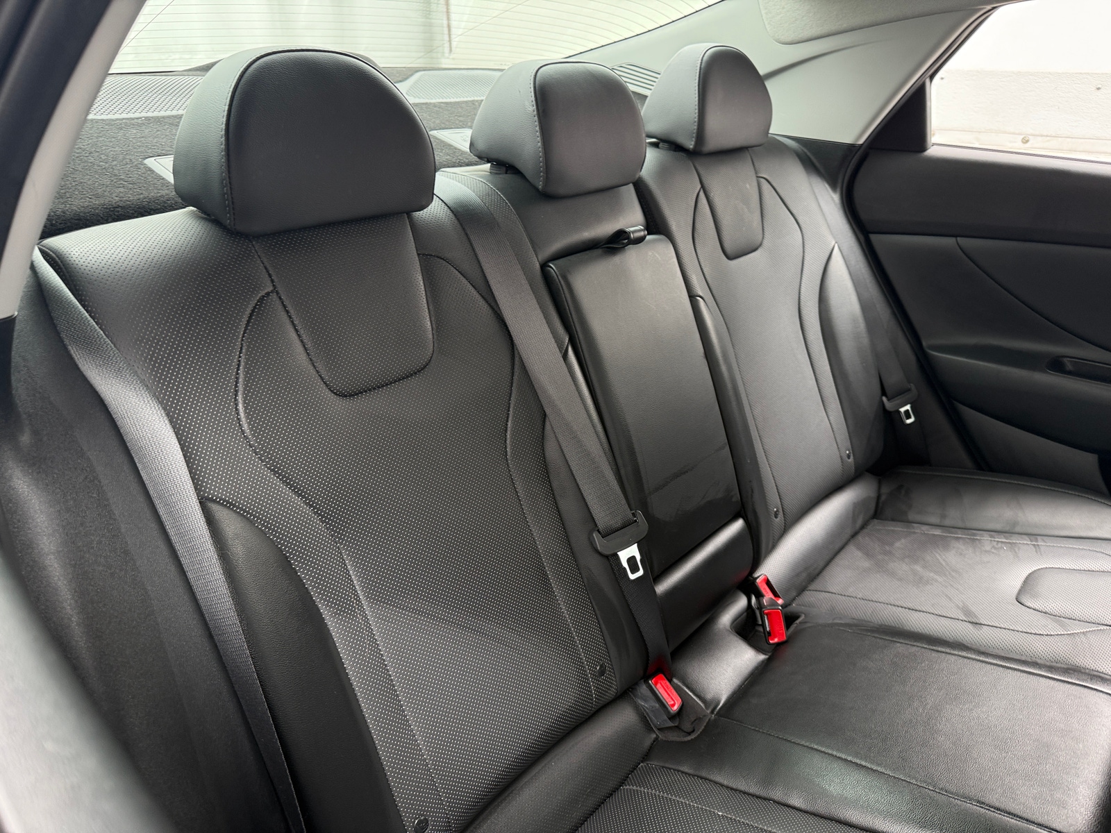 Thumbnail: 2023 Hyundai Elantra - 5