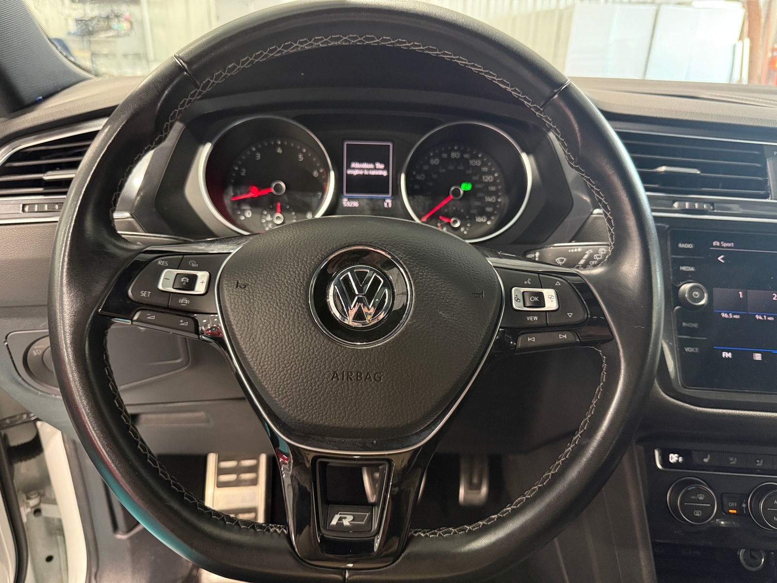 Thumbnail: 2021 Volkswagen Tiguan - 4