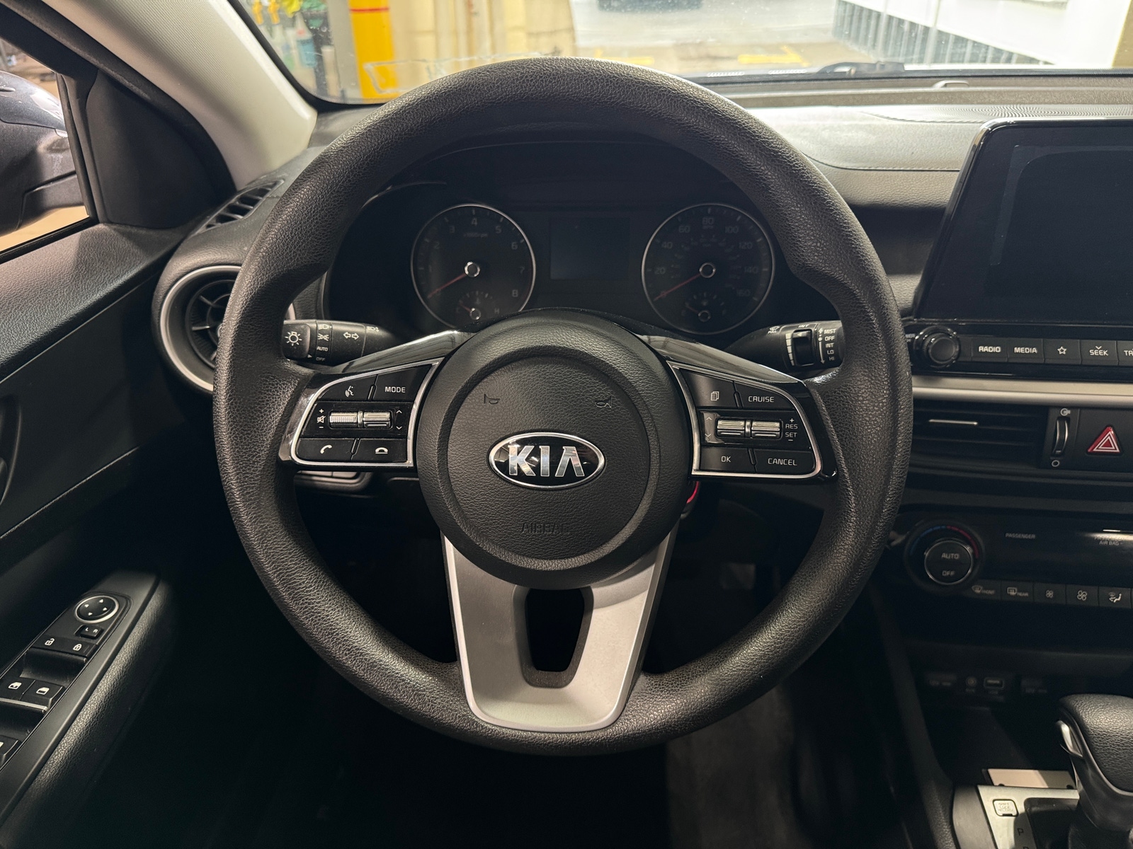 Thumbnail: 2019 Kia Forte - 5