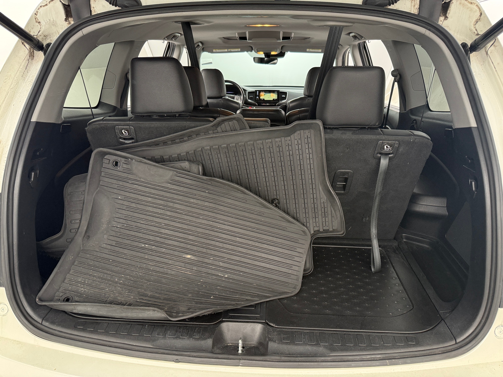 Thumbnail: 2019 Honda Pilot - 6