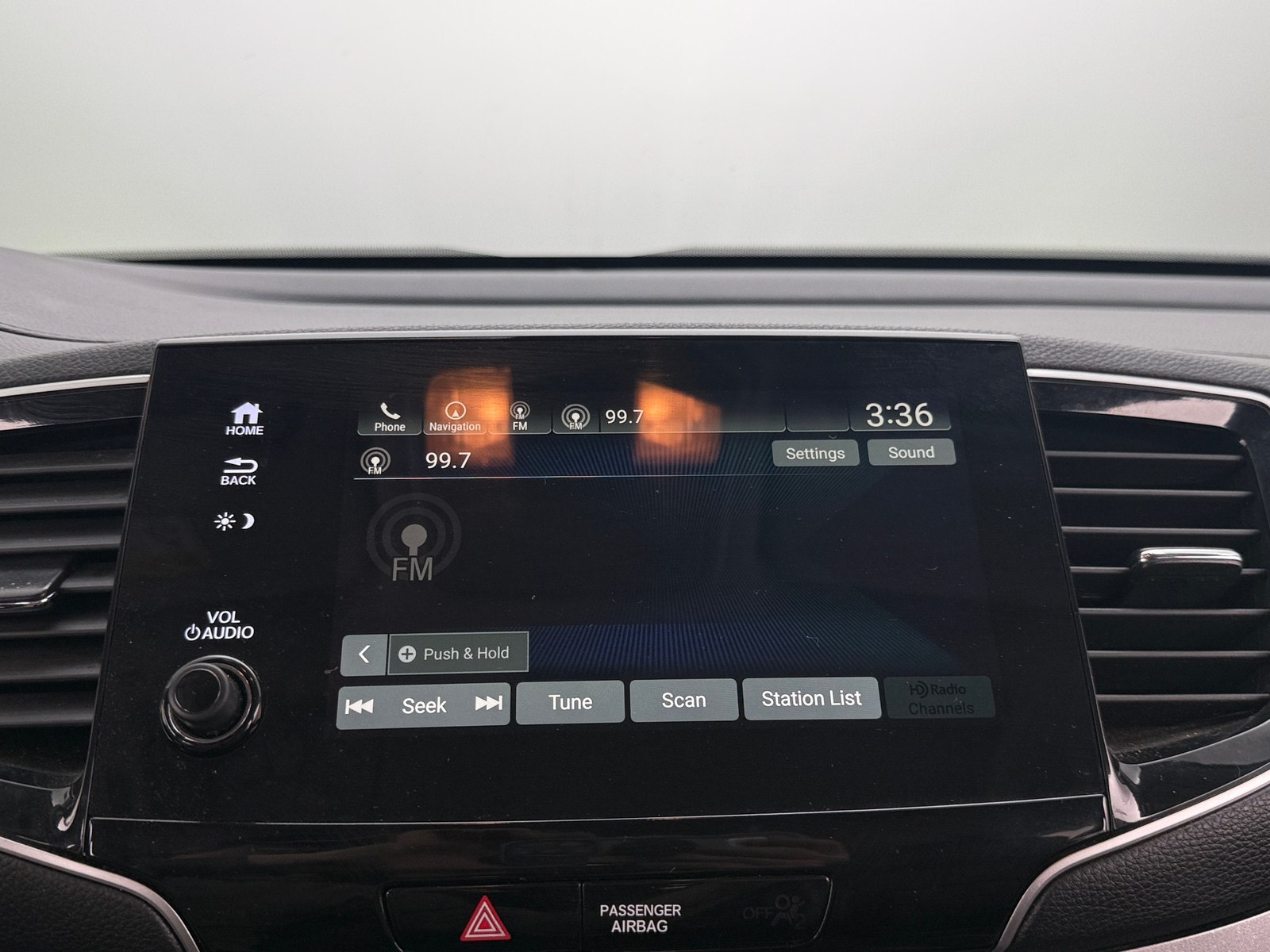 Thumbnail: 2019 Honda Pilot - 3