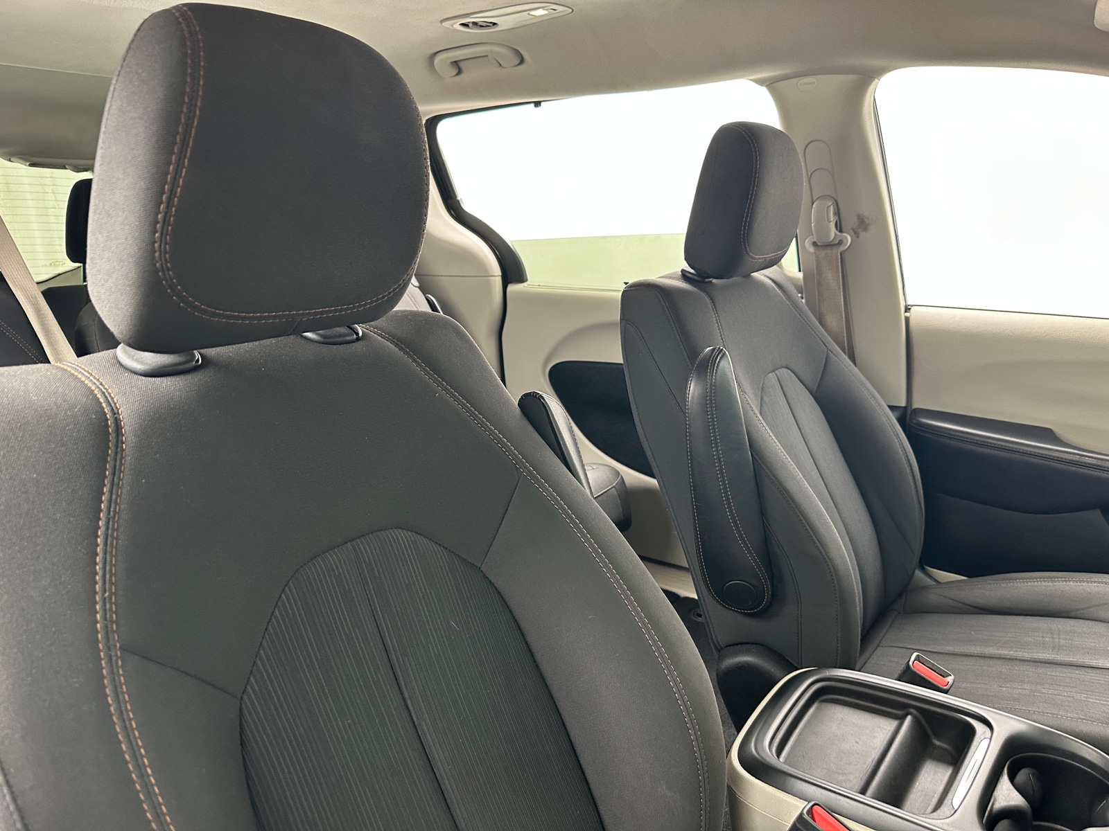 Thumbnail: 2018 Chrysler Pacifica - 2