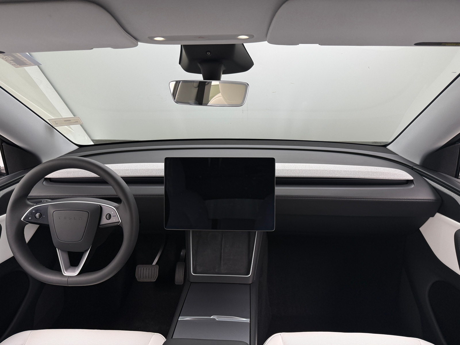 Thumbnail: 2026 Tesla Model Y - 2