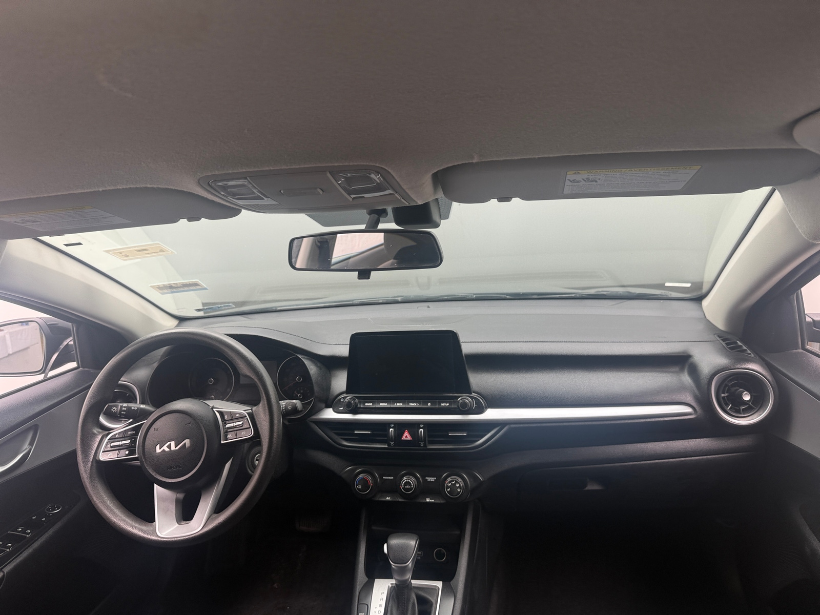 Thumbnail: 2023 Kia Forte - 3