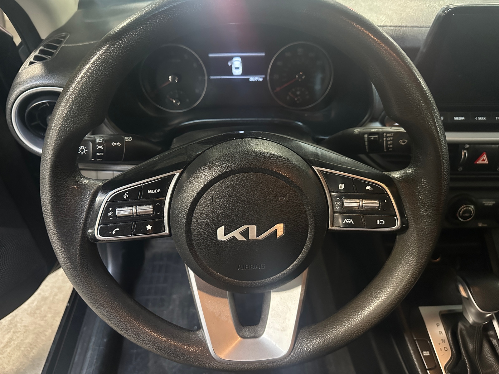 Thumbnail: 2023 Kia Forte - 5