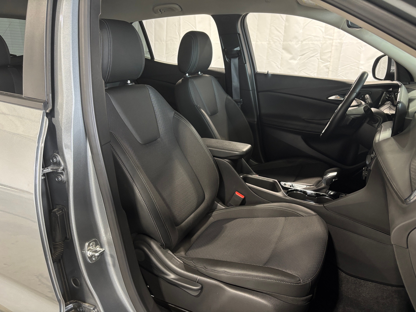 Thumbnail: 2025 Buick Encore GX - 2