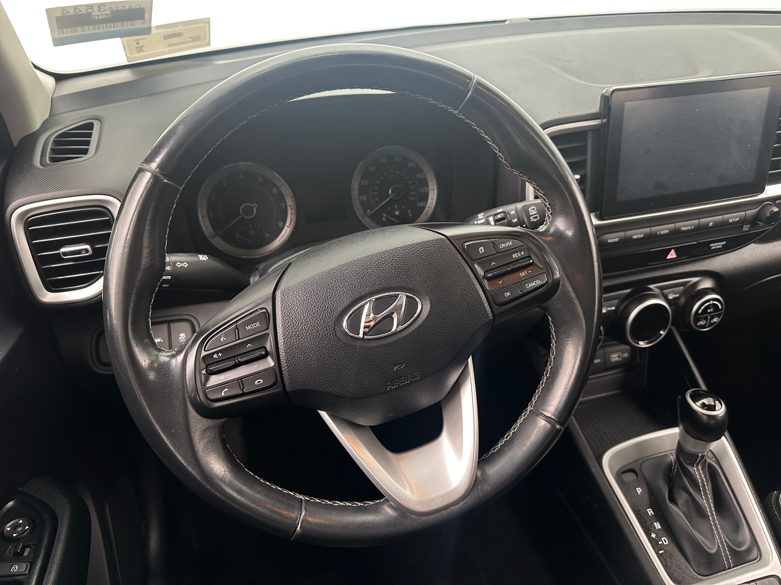 Thumbnail: 2022 Hyundai Venue - 4