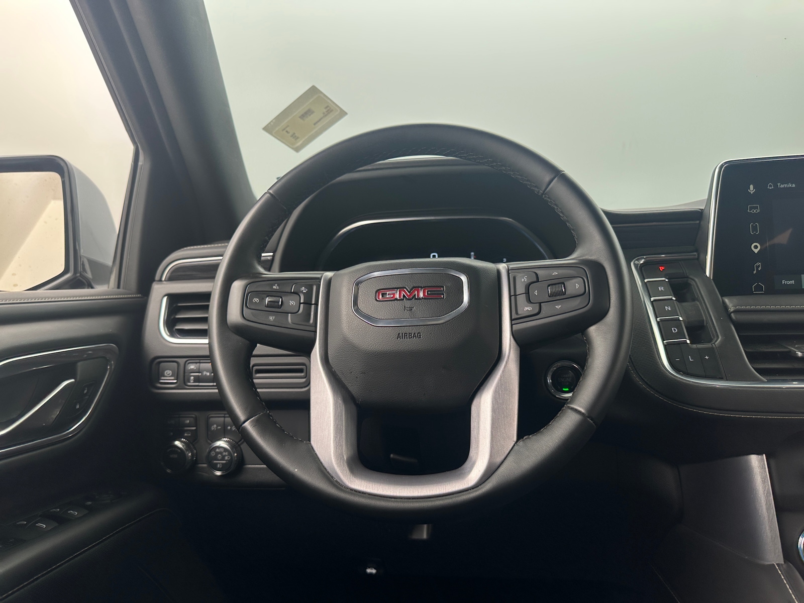 Thumbnail: 2023 GMC Yukon XL - 4