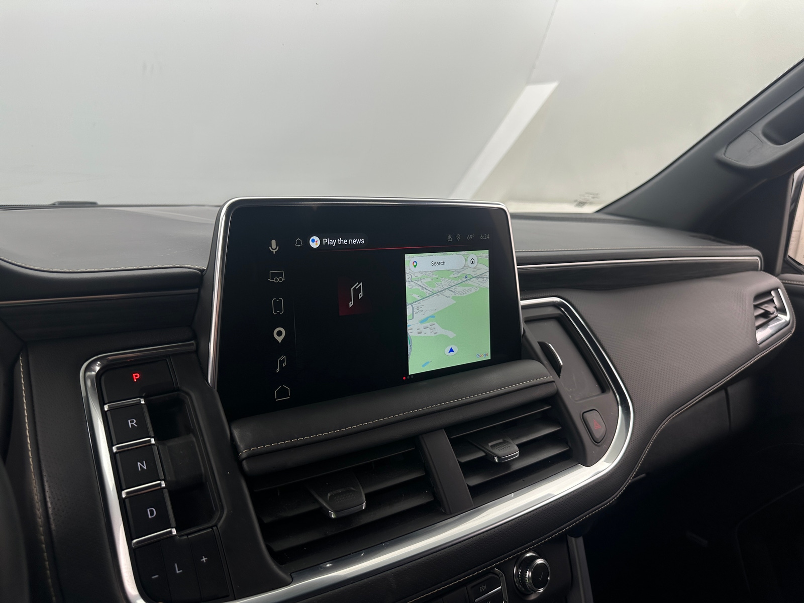 Thumbnail: 2023 GMC Yukon XL - 3