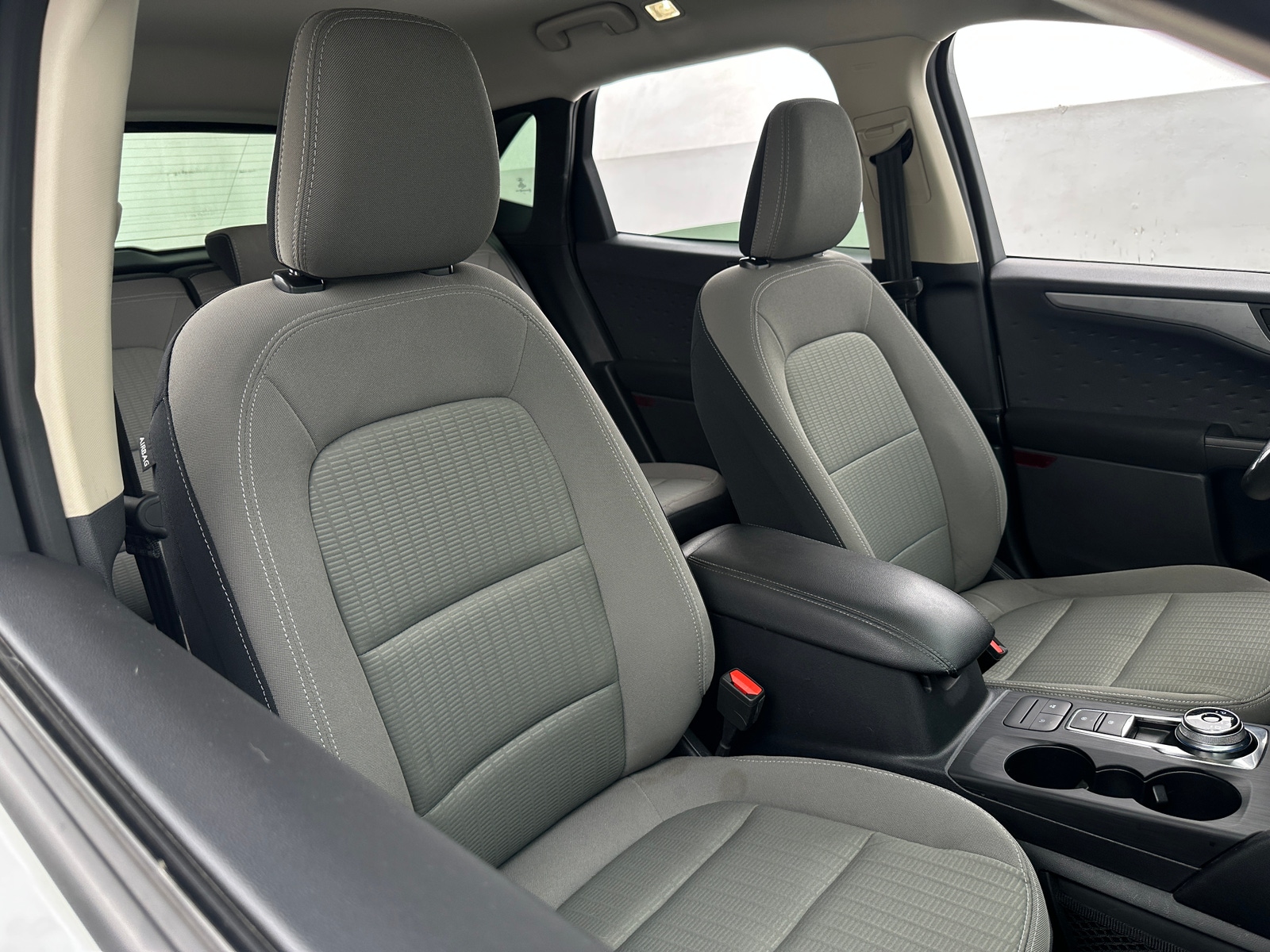 Thumbnail: 2020 Ford Escape - 2