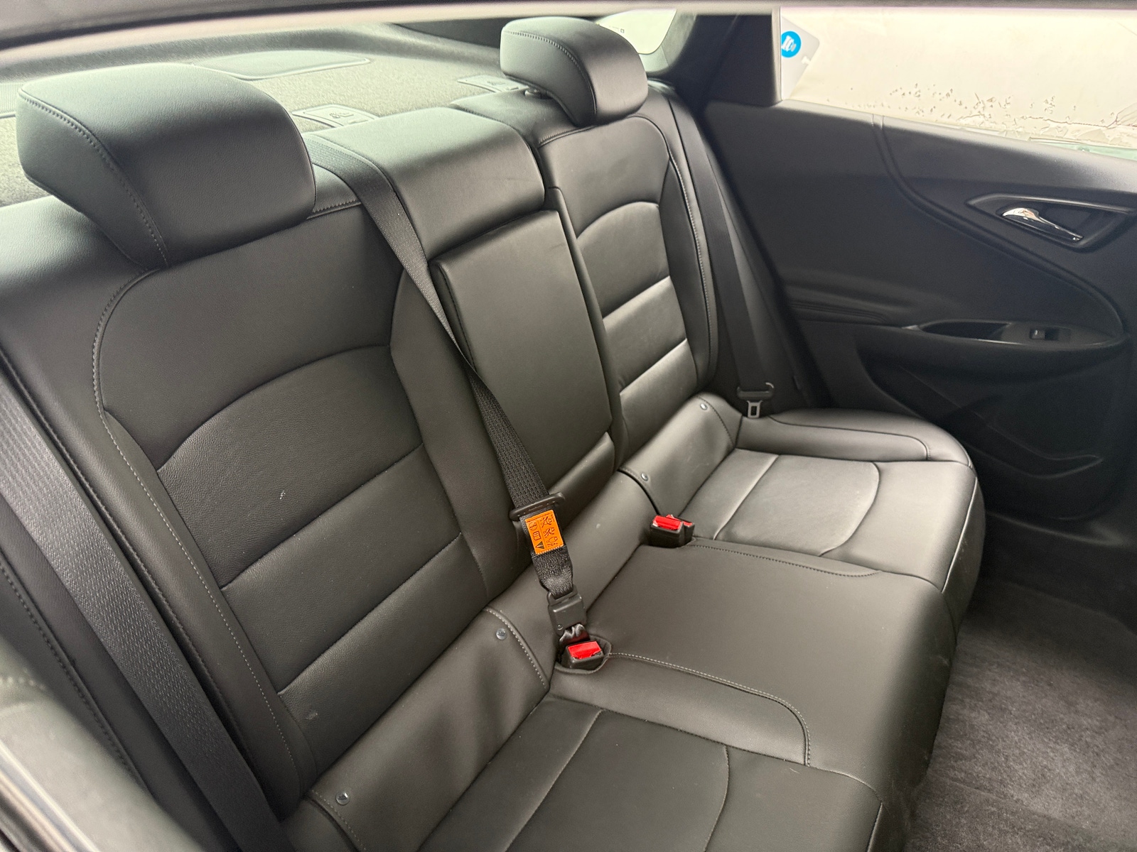 Thumbnail: 2018 Chevrolet Malibu - 6