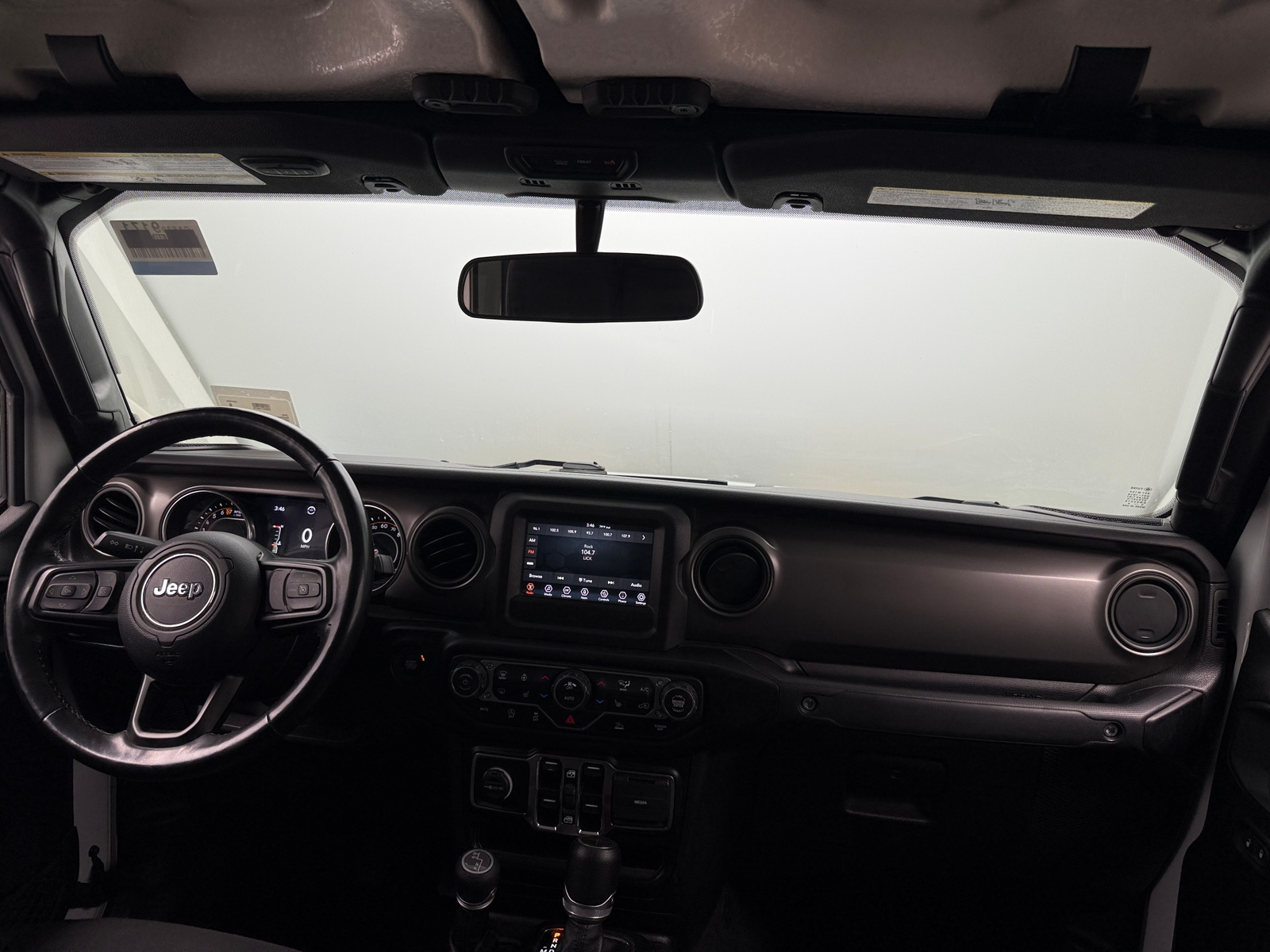 Thumbnail: 2022 Jeep Gladiator - 3