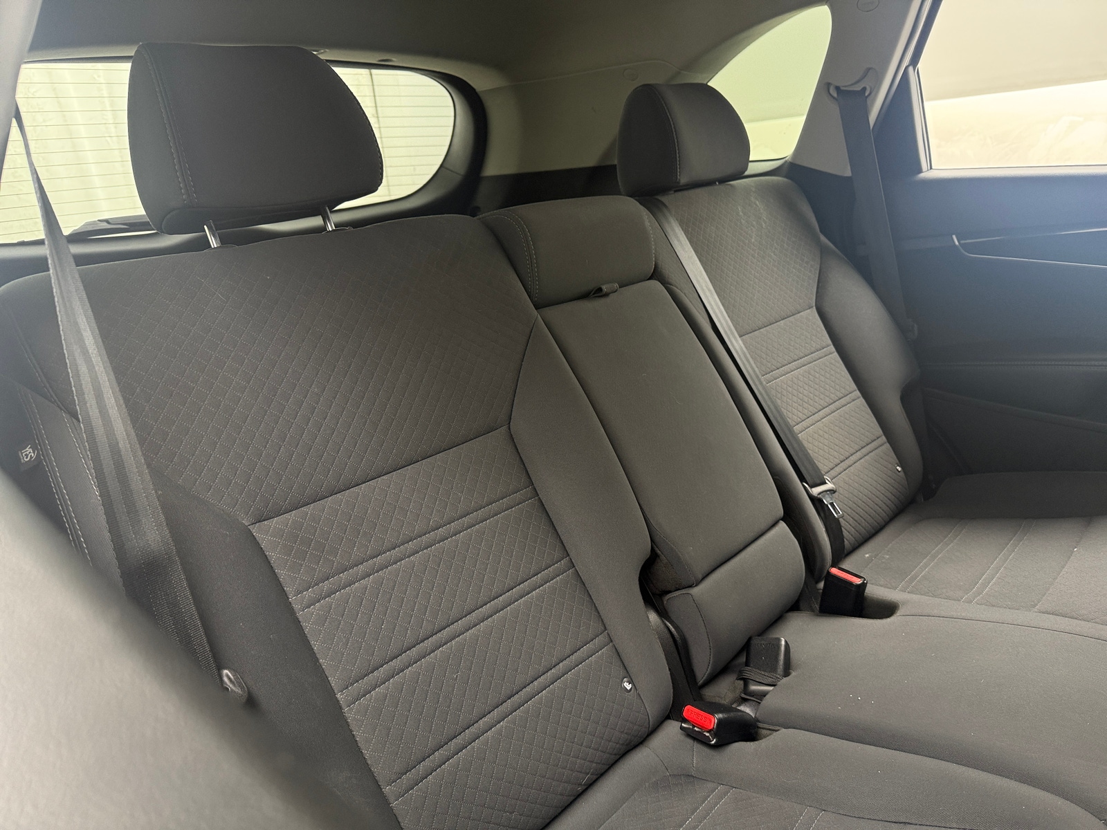 Thumbnail: 2017 Kia Sorento - 6