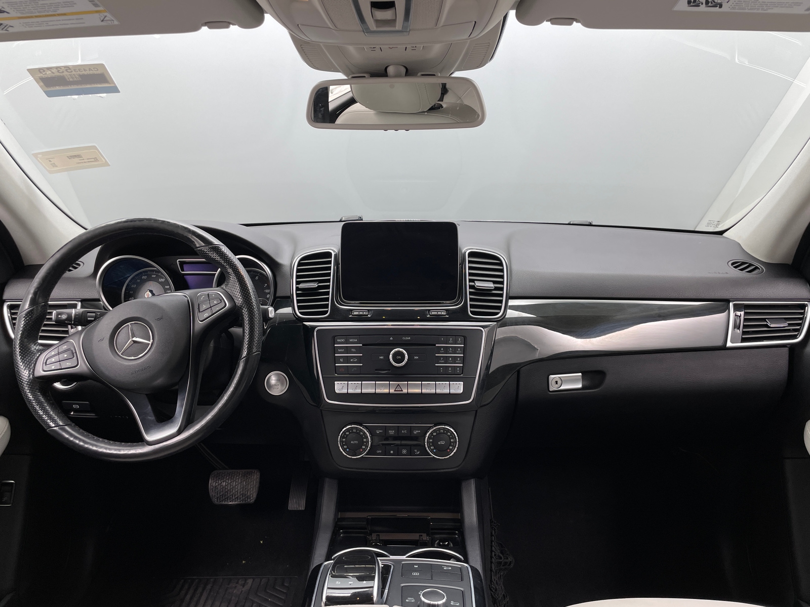 Thumbnail: 2018 Mercedes-Benz GLE - 2