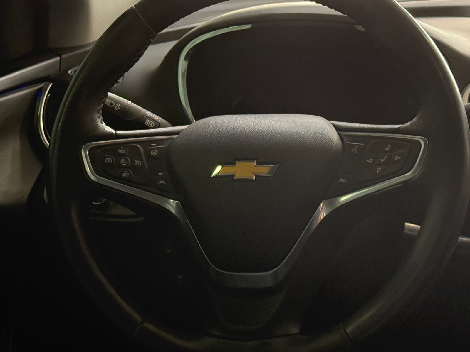 Thumbnail: 2016 Chevrolet Volt - 4