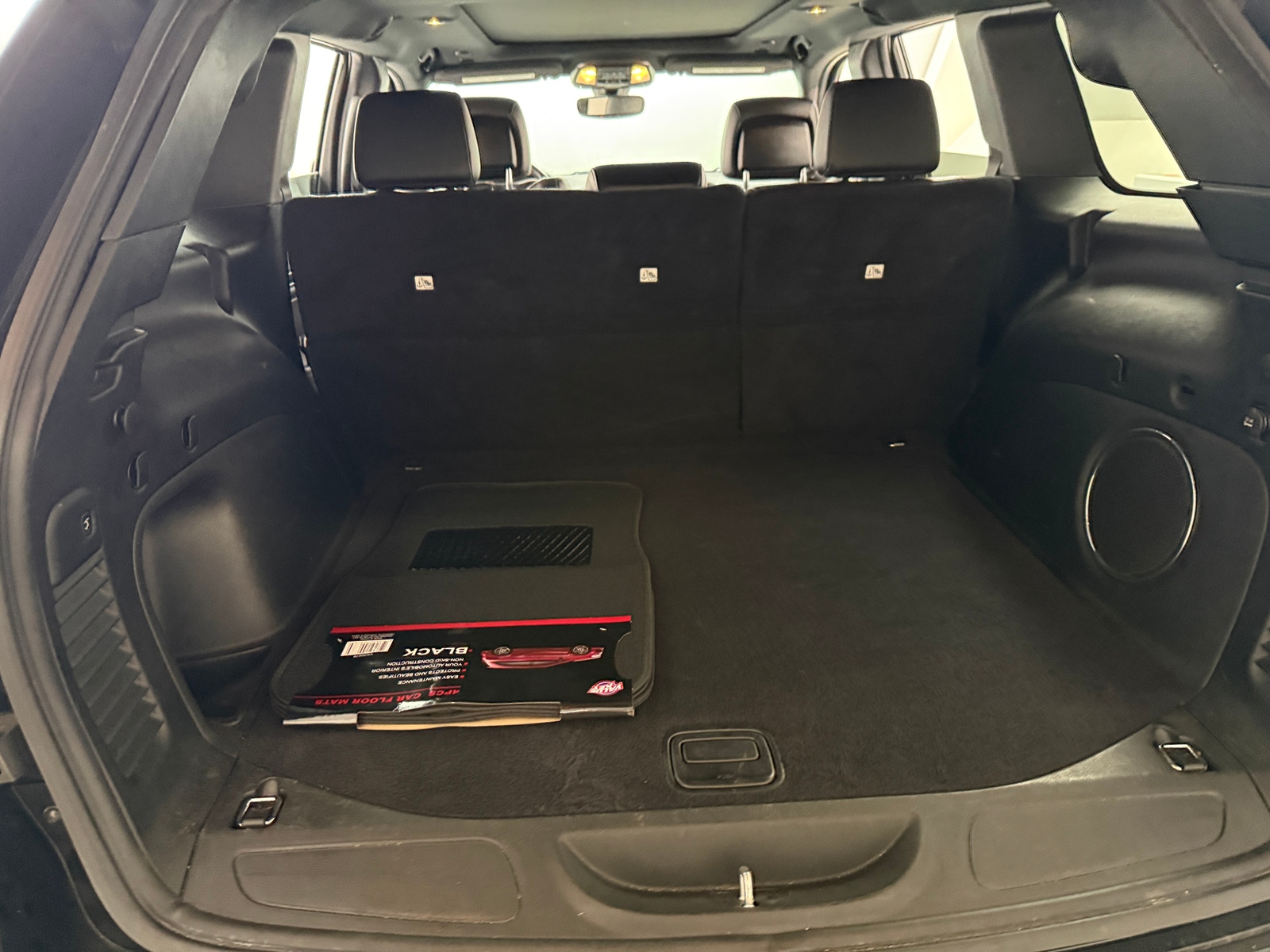 Thumbnail: 2022 Jeep Grand Cherokee - 6