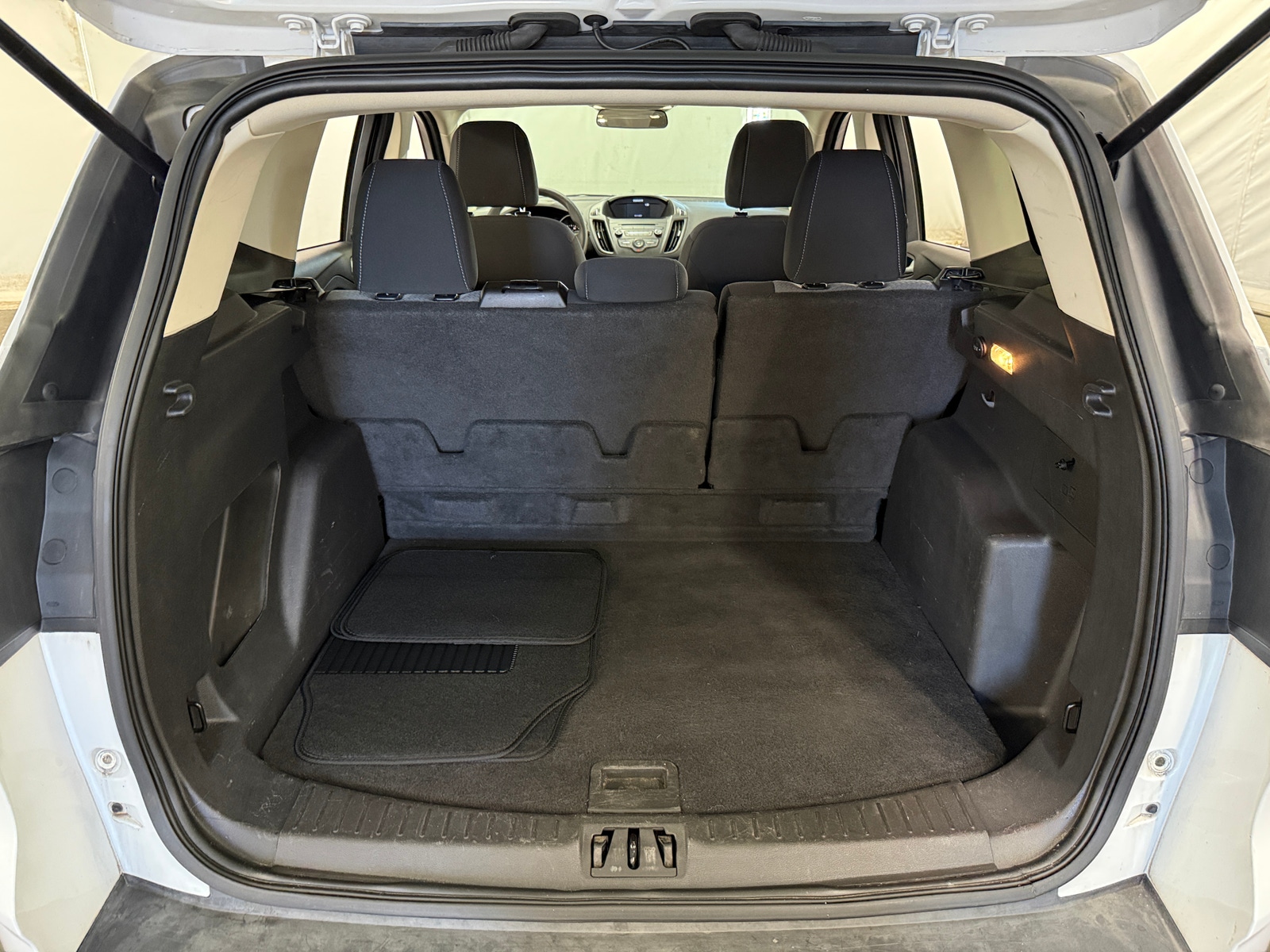 Thumbnail: 2017 Ford Escape - 7