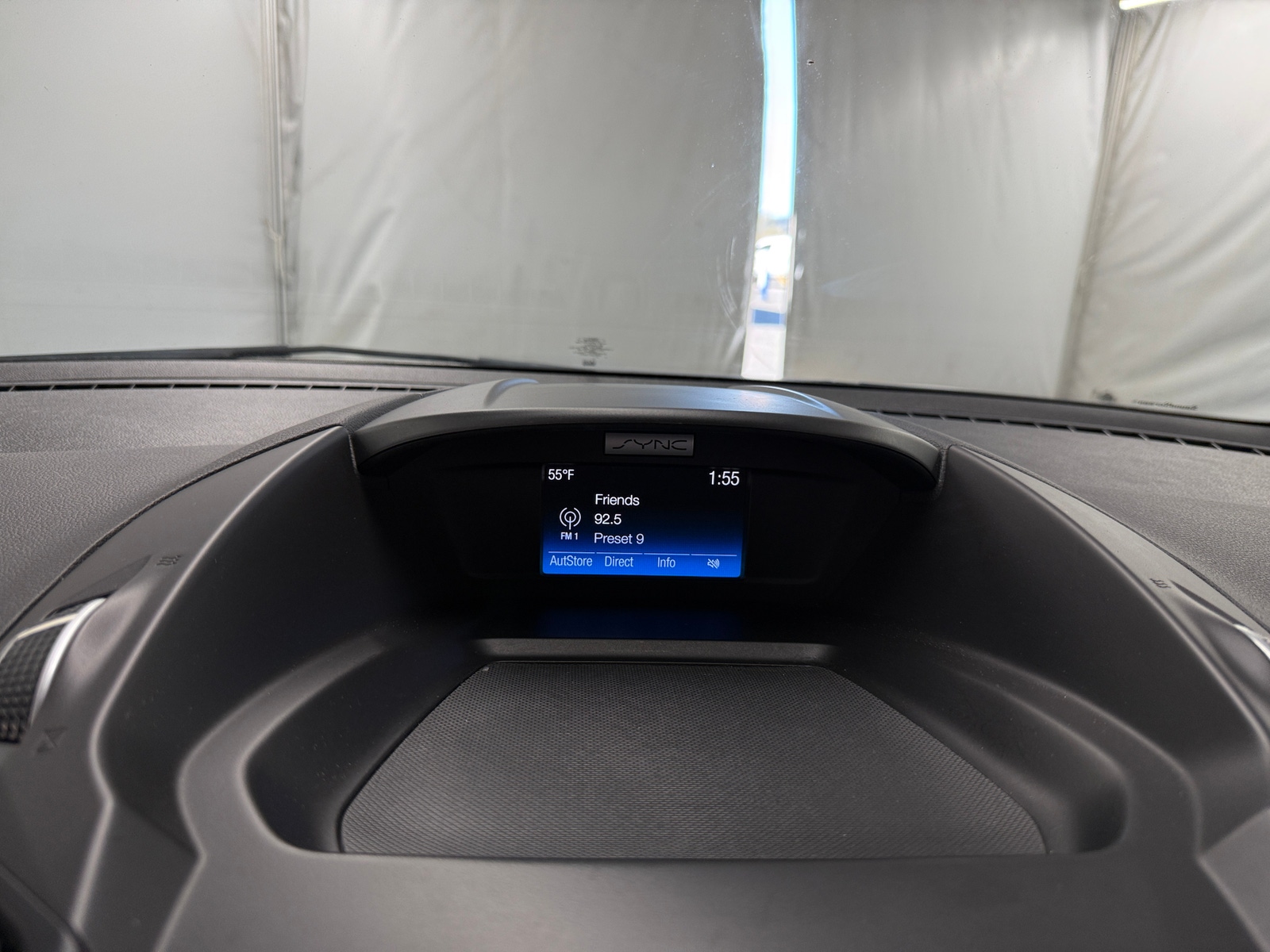 Thumbnail: 2017 Ford Escape - 4