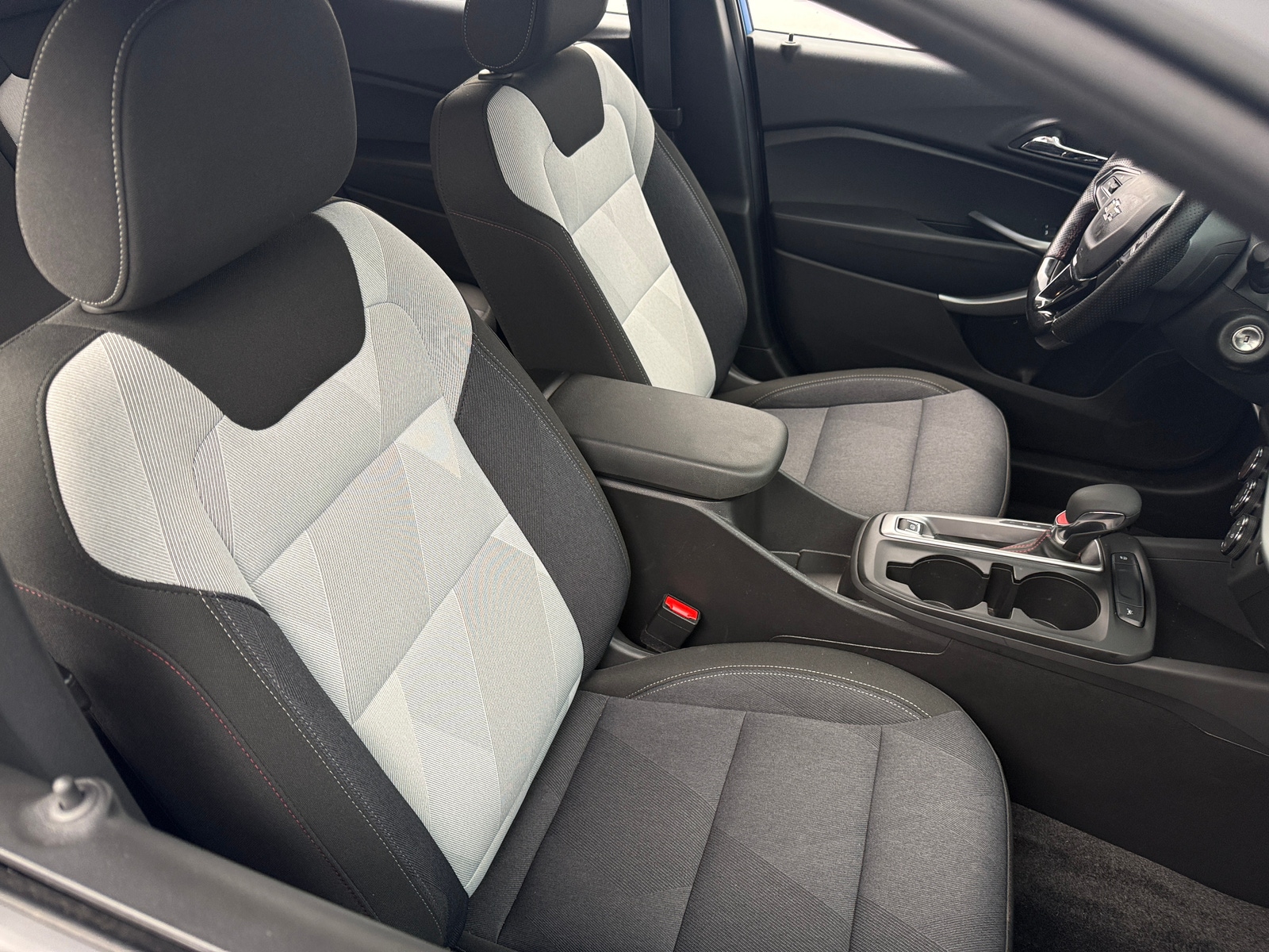 Thumbnail: 2024 Chevrolet Trax - 2