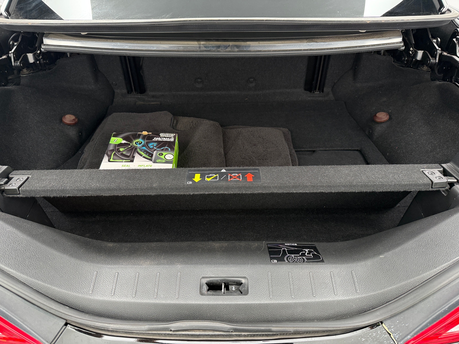 Thumbnail: 2009 INFINITI G37 - 6