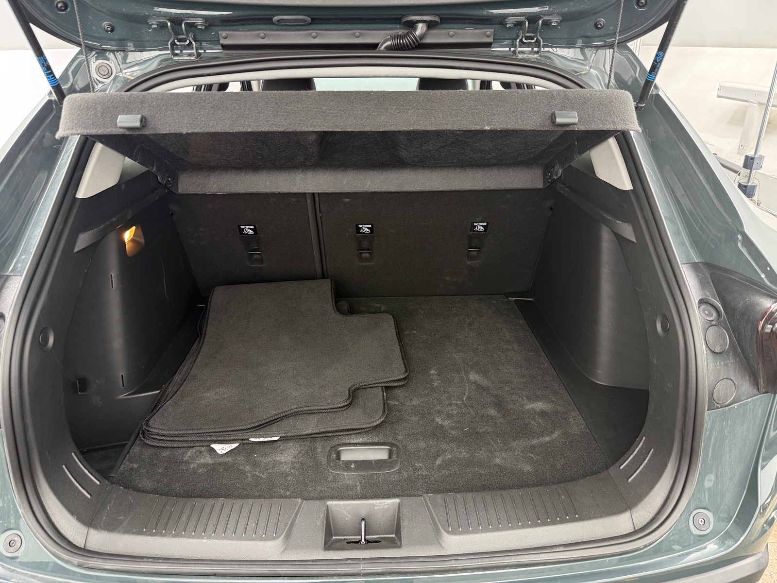 Thumbnail: 2025 Chevrolet Trax - 7