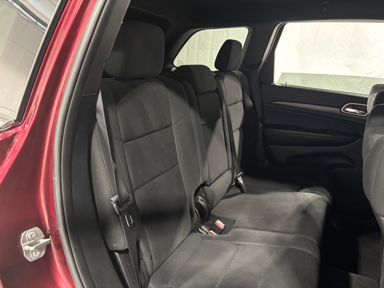 Thumbnail: 2017 Jeep Grand Cherokee - 6