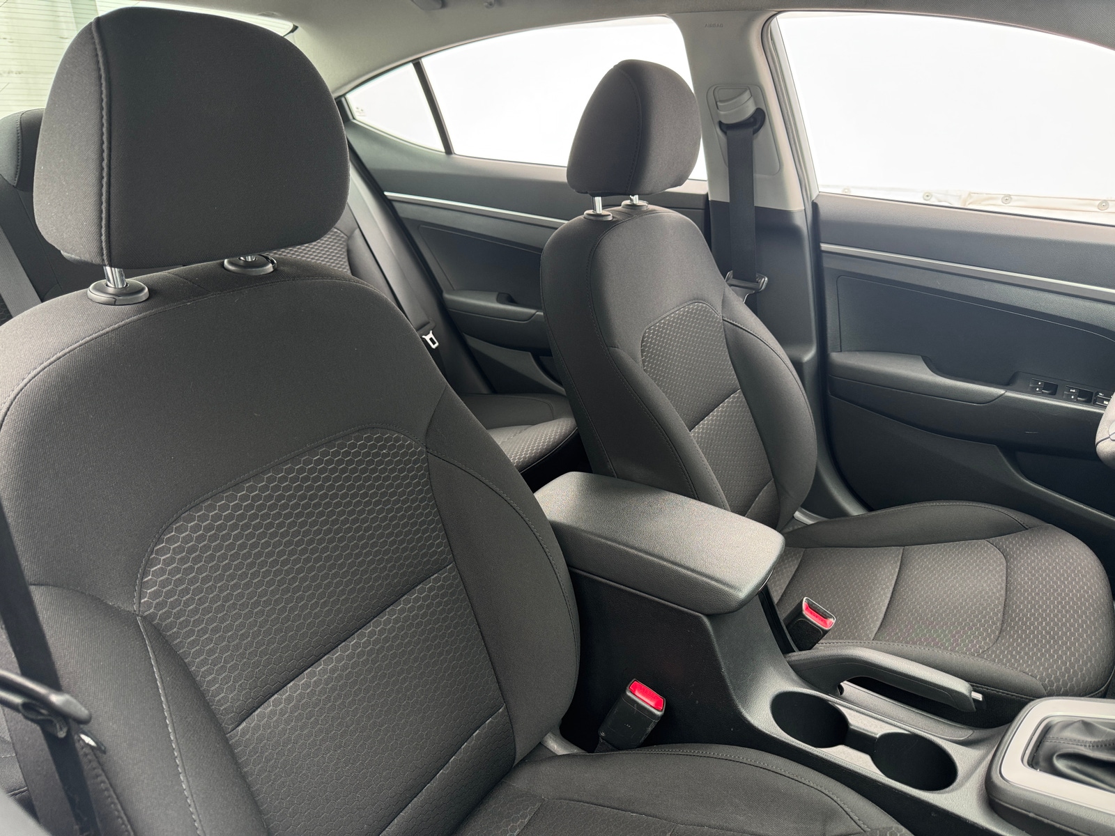 Thumbnail: 2019 Hyundai Elantra - 2