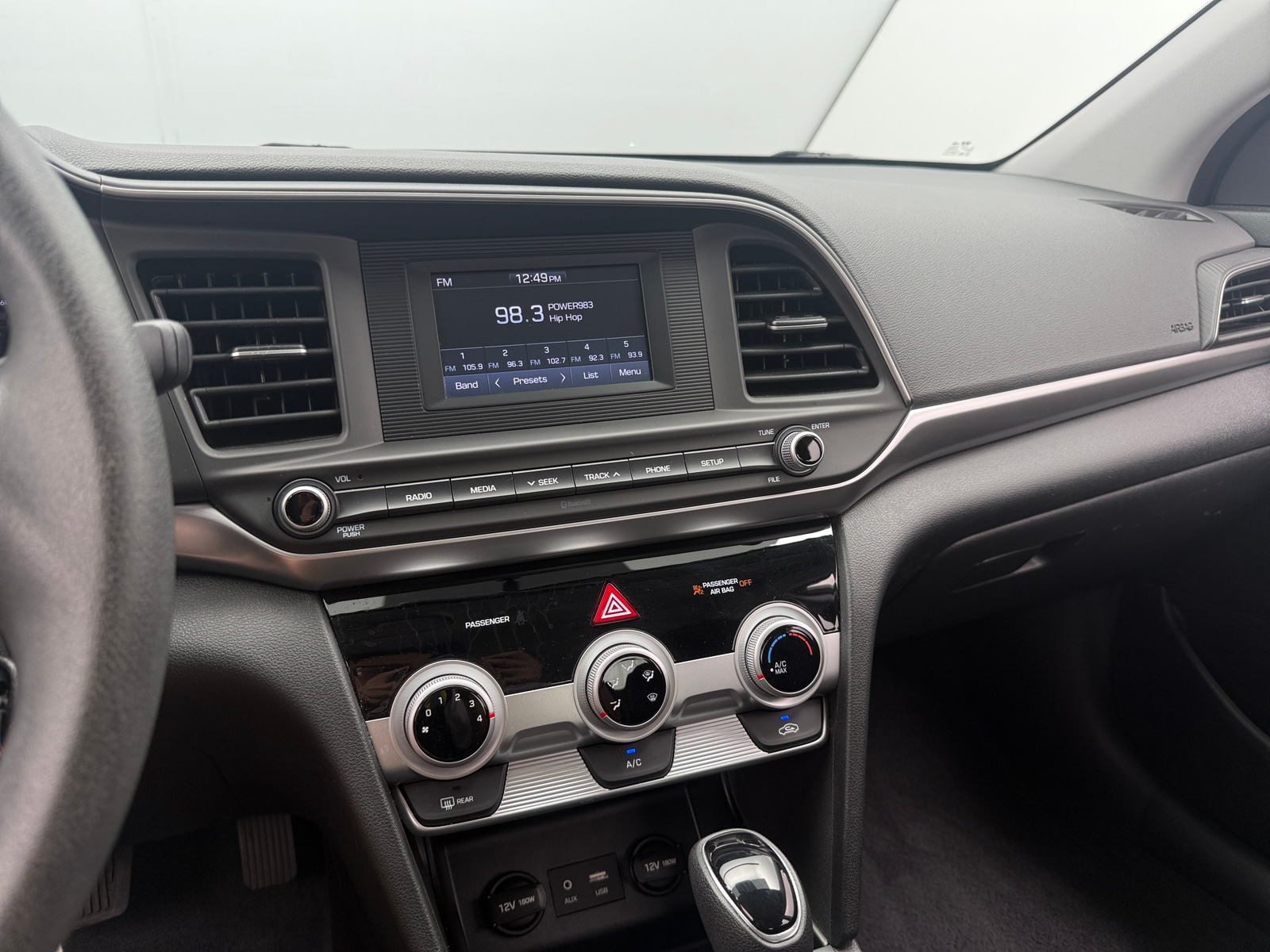 Thumbnail: 2019 Hyundai Elantra - 4