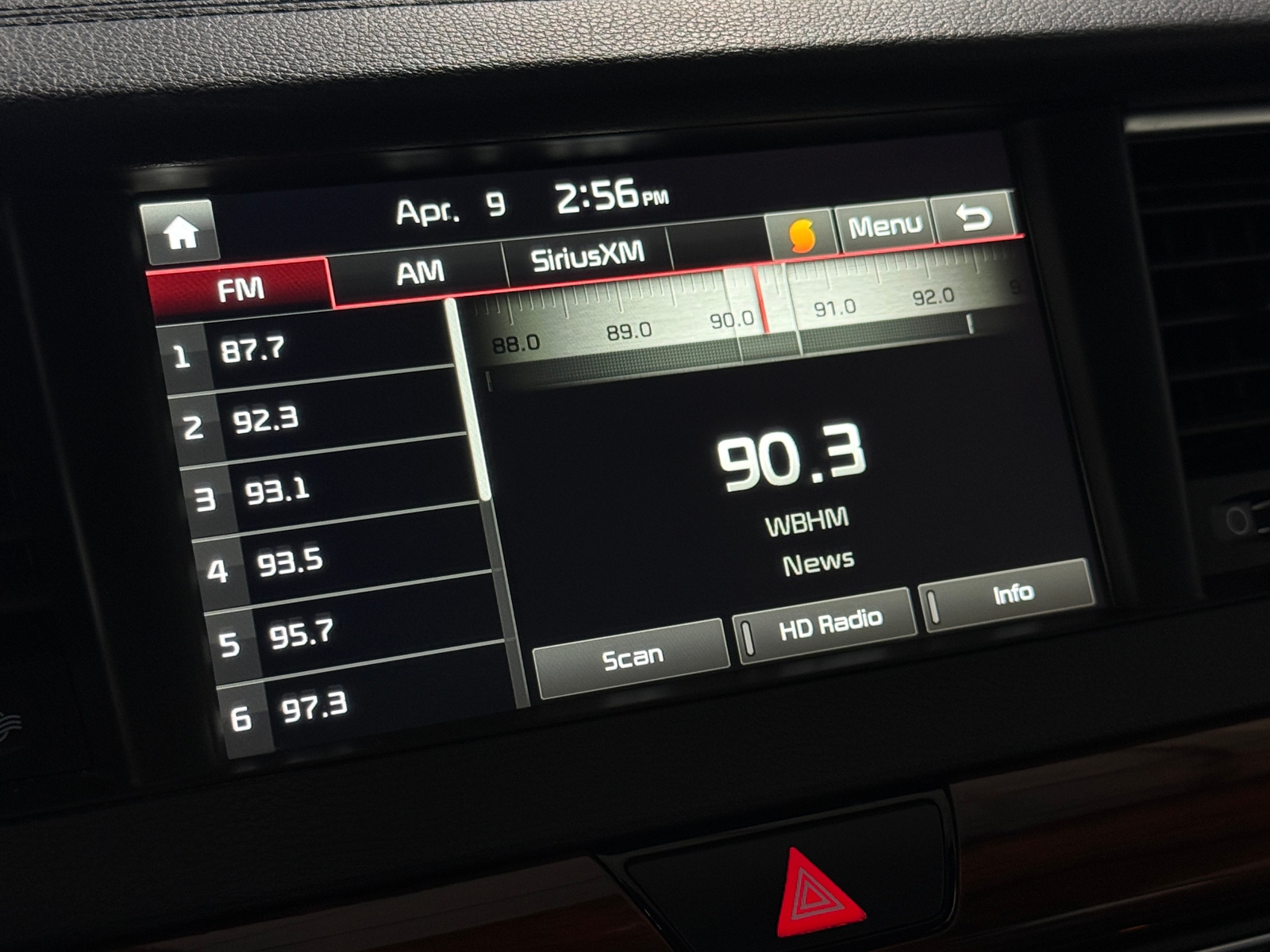 Thumbnail: 2018 Kia Cadenza - 3