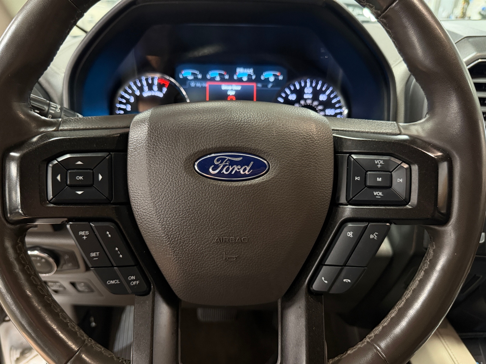 Thumbnail: 2018 Ford Expedition - 4