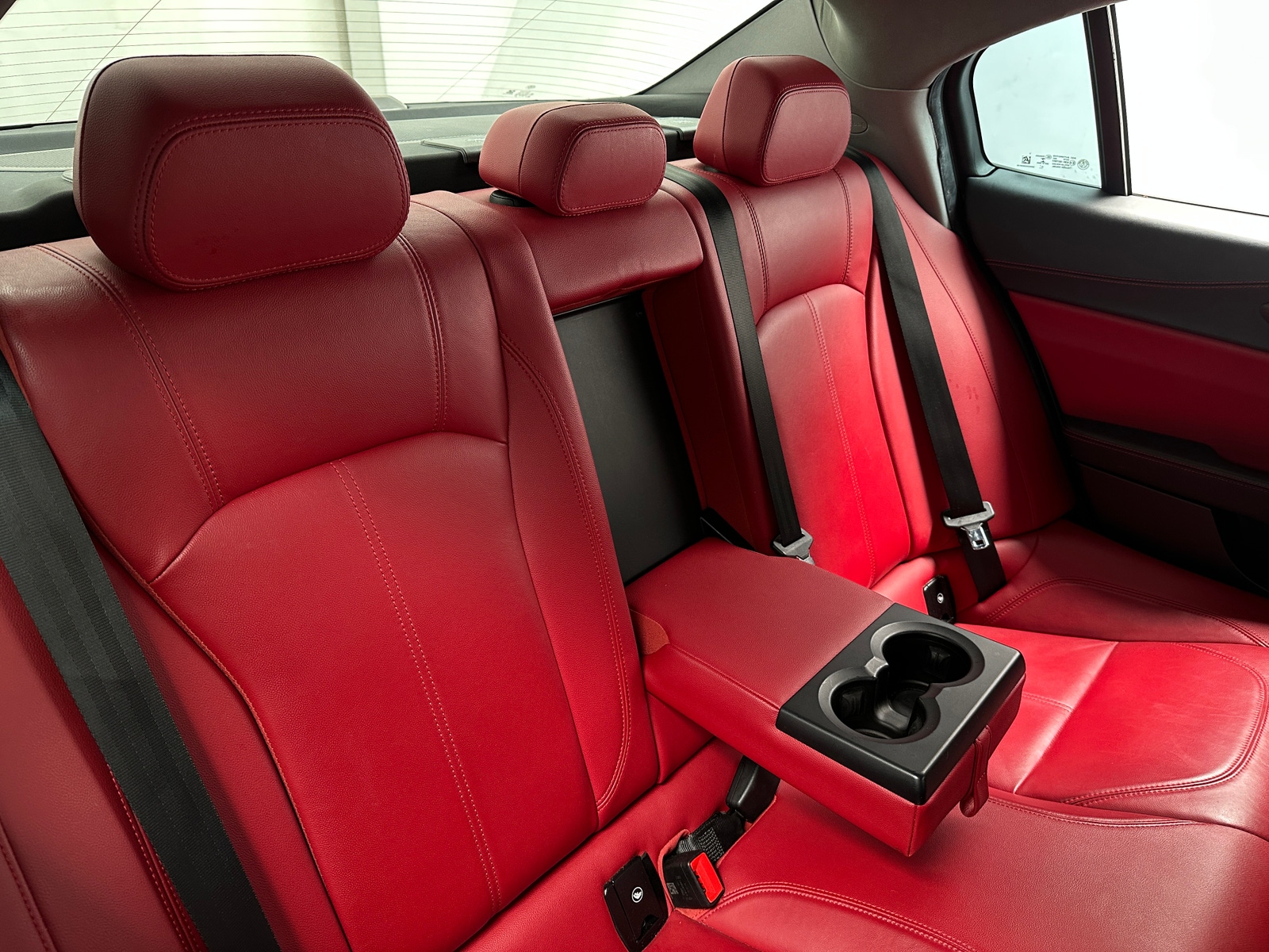 Thumbnail: 2019 Alfa Romeo Giulia - 5