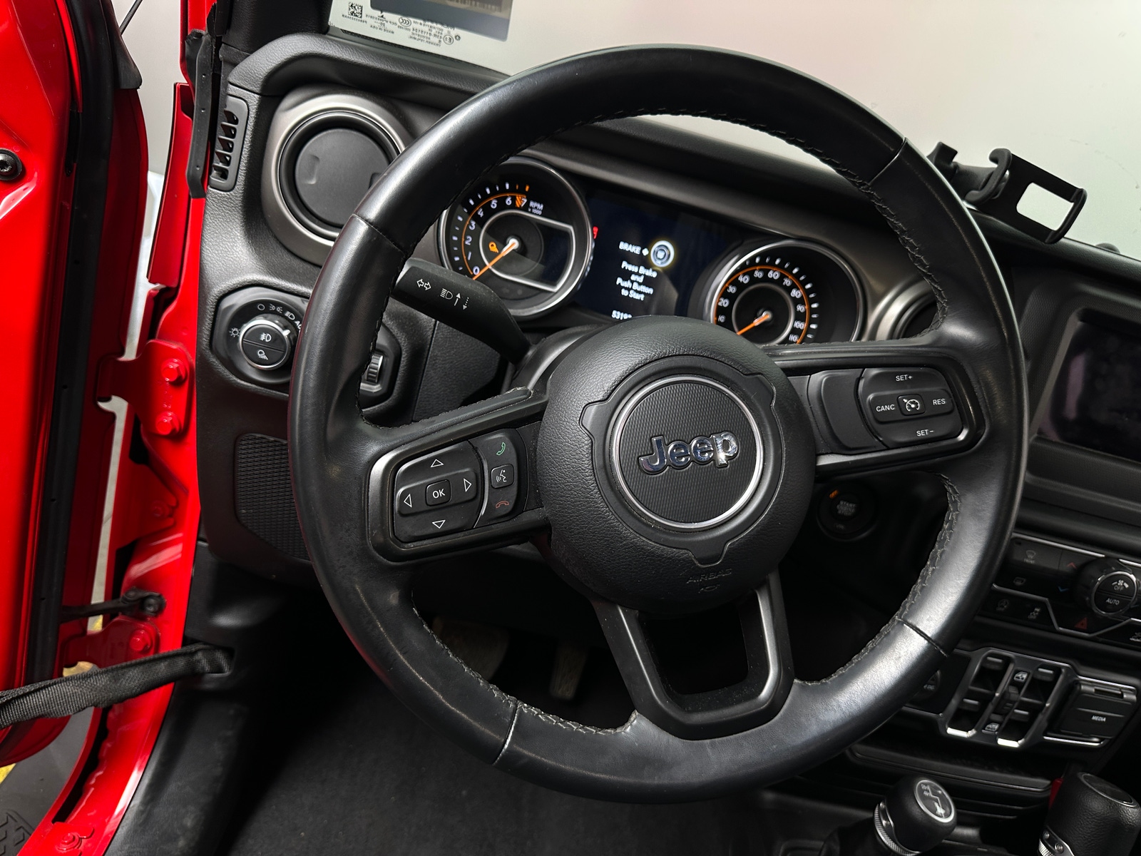 Thumbnail: 2021 Jeep Gladiator - 5