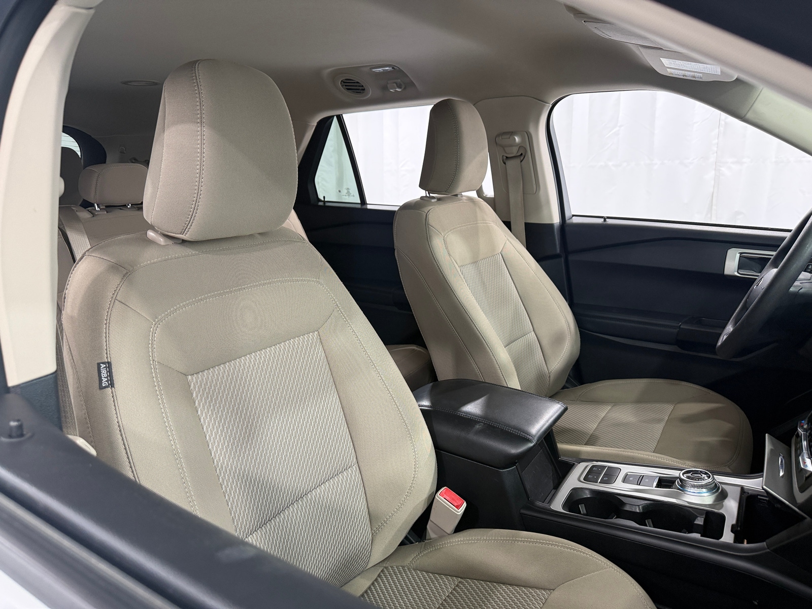 Thumbnail: 2022 Ford Explorer - 2