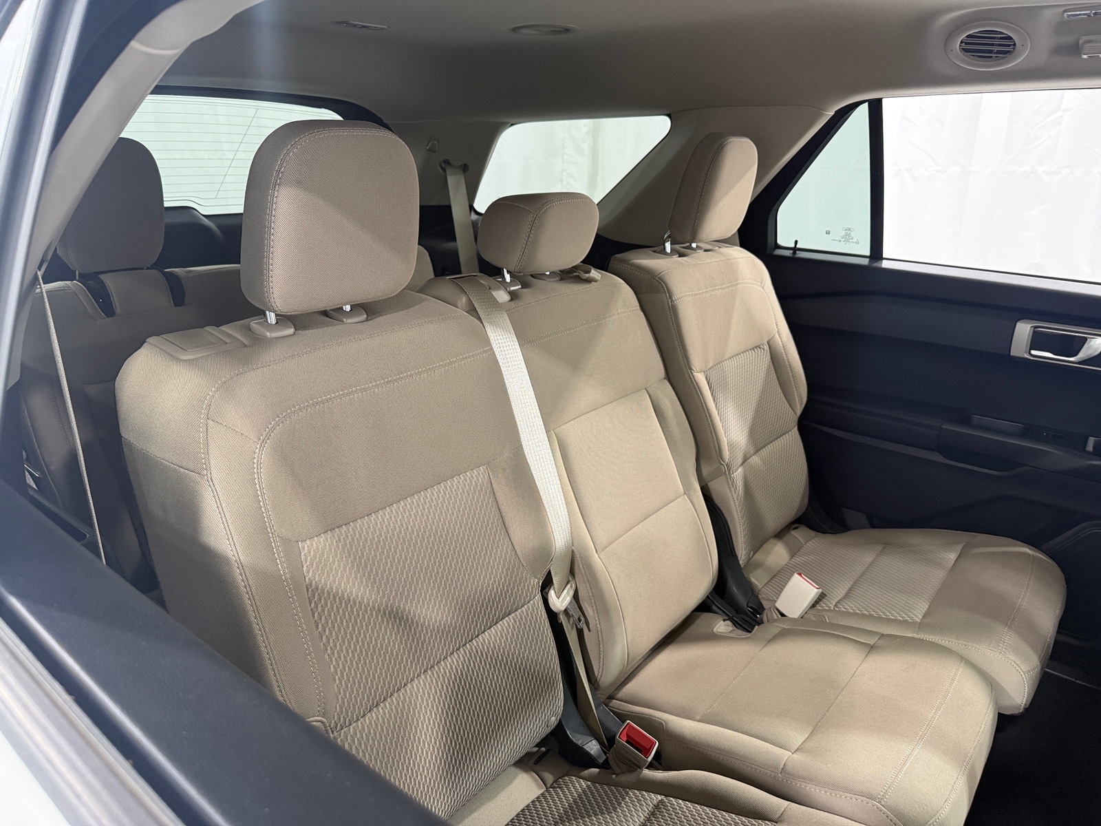 Thumbnail: 2022 Ford Explorer - 6