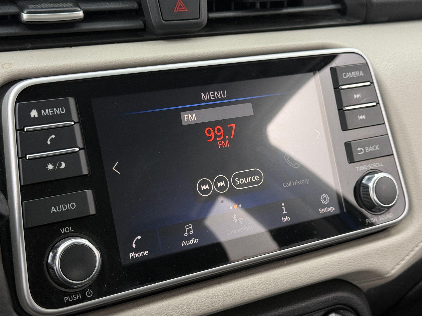 Thumbnail: 2021 Nissan Versa - 4