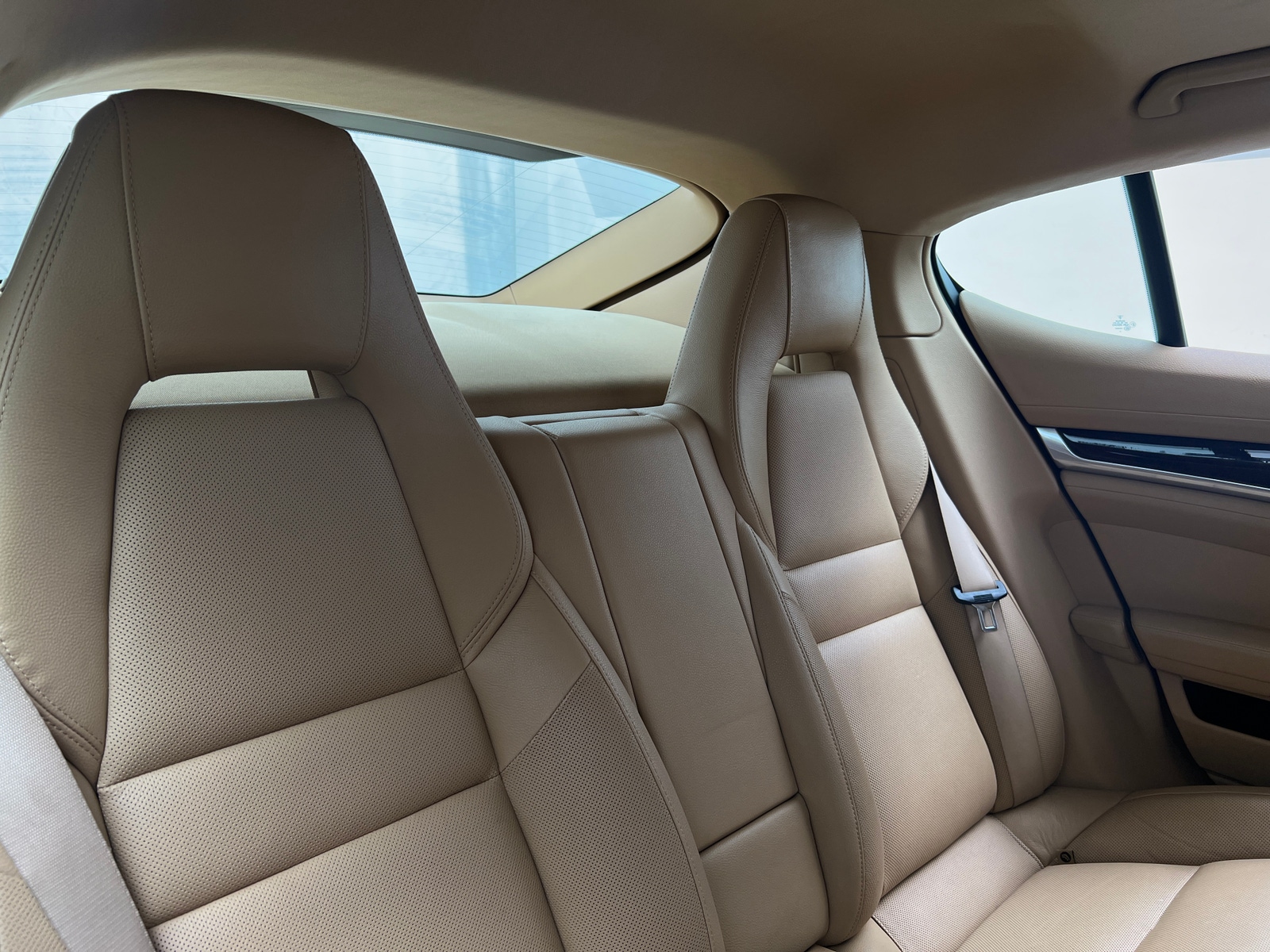 Thumbnail: 2014 Porsche Panamera - 5