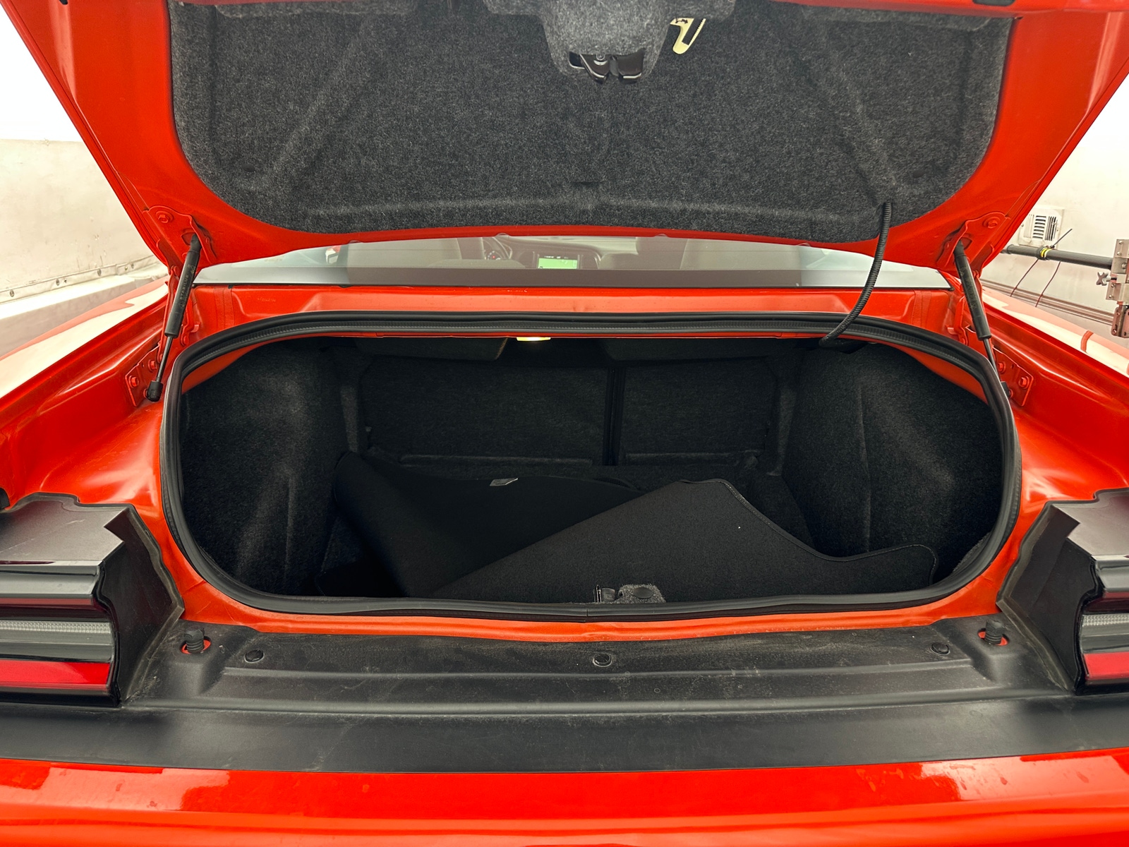 Thumbnail: 2020 Dodge Challenger - 5