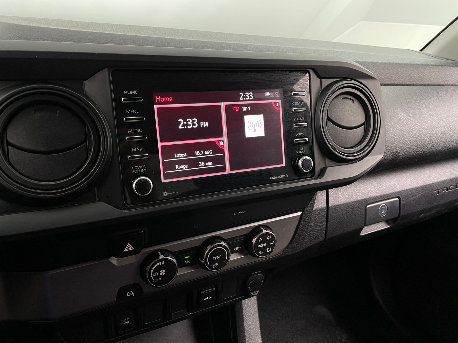 Thumbnail: 2023 Toyota Tacoma - 4