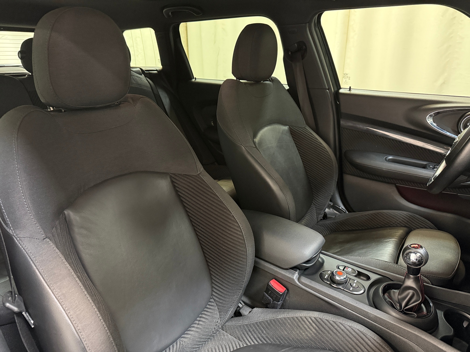 Thumbnail: 2018 MINI Cooper Clubman - 2