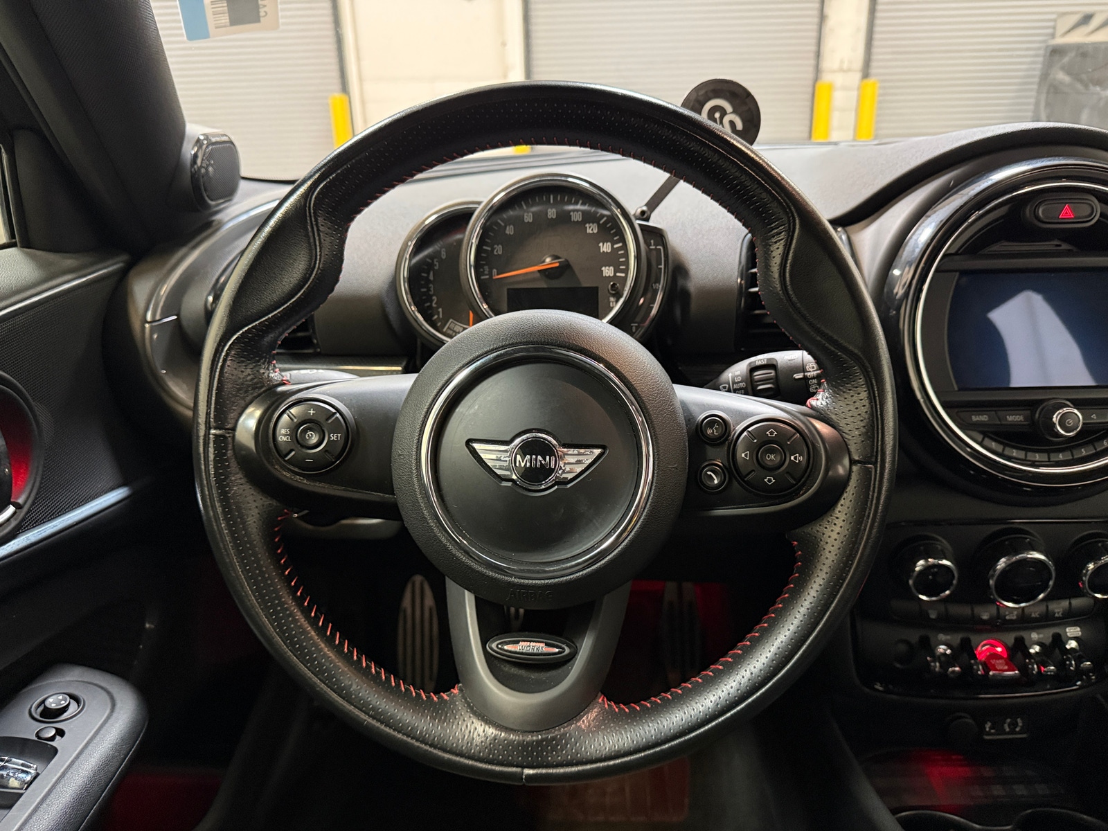 Thumbnail: 2018 MINI Cooper Clubman - 5