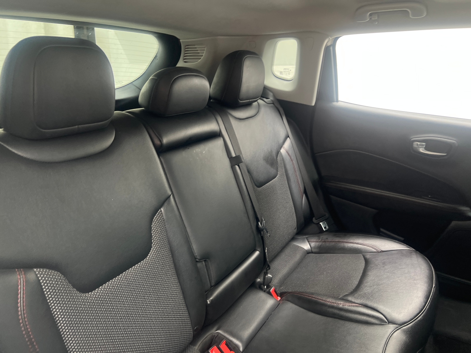 Thumbnail: 2020 Jeep Compass - 6