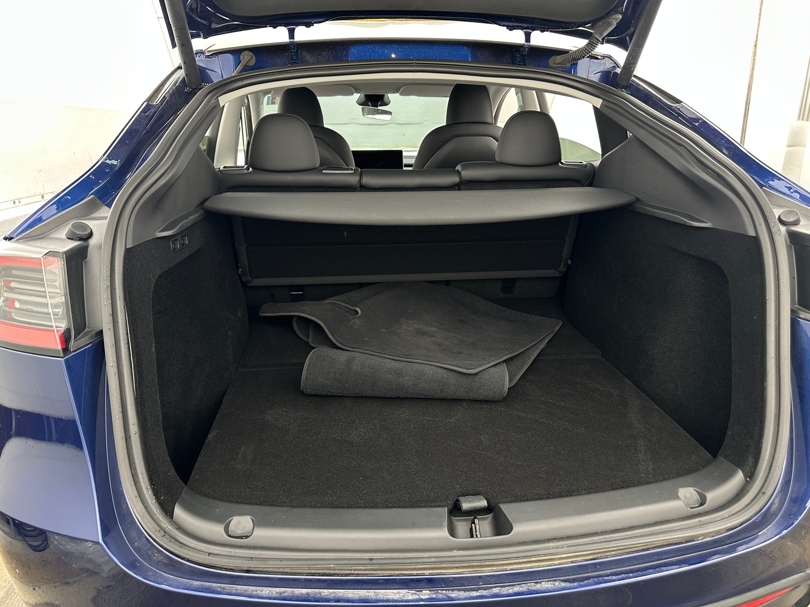 Thumbnail: 2025 Tesla Model Y - 6