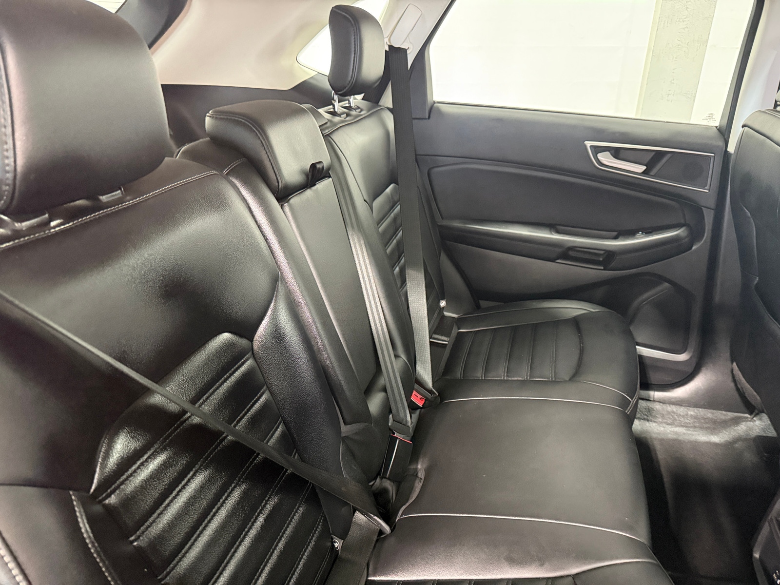 Thumbnail: 2021 Ford Edge - 5