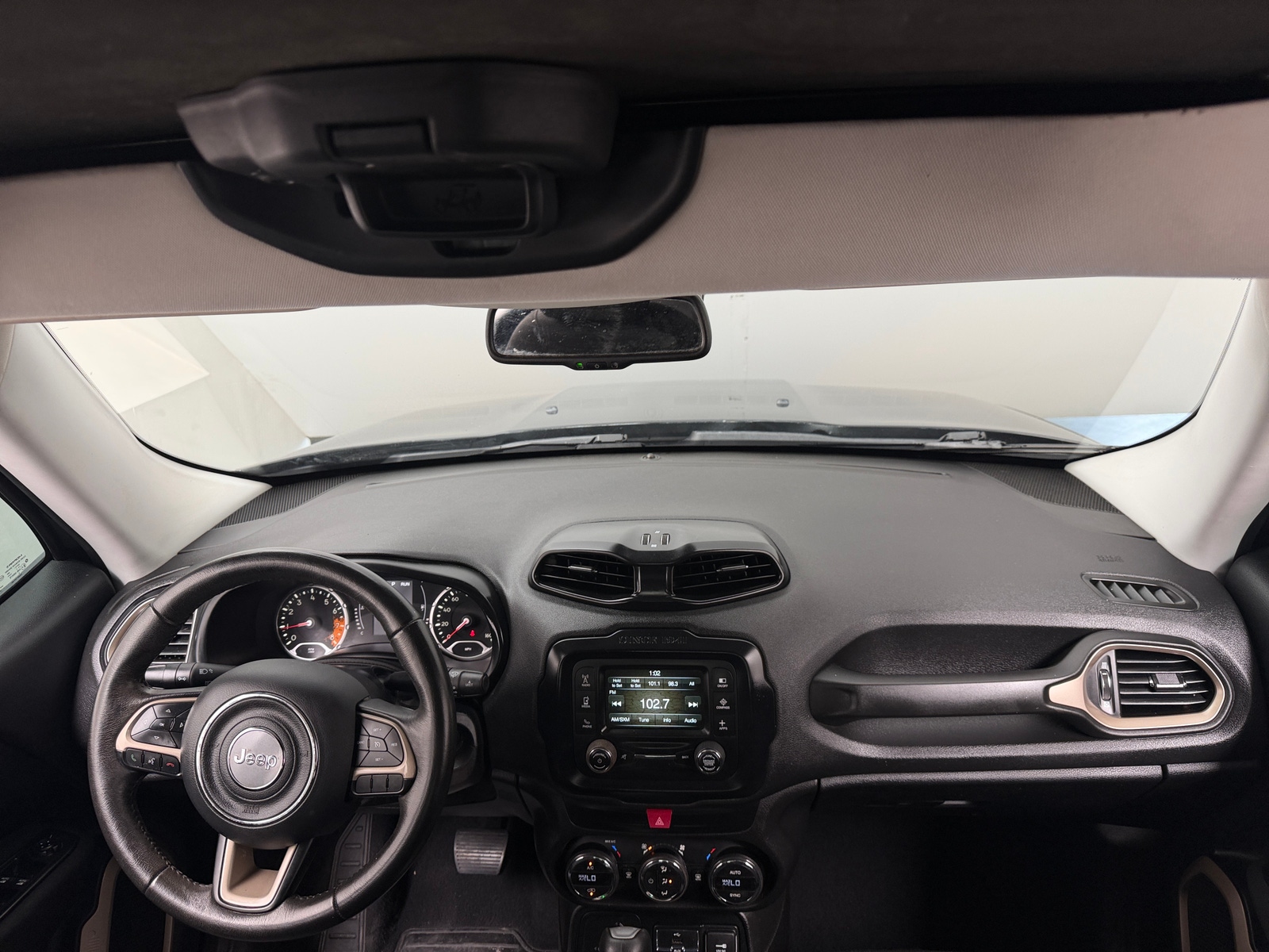 Thumbnail: 2016 Jeep Renegade - 3