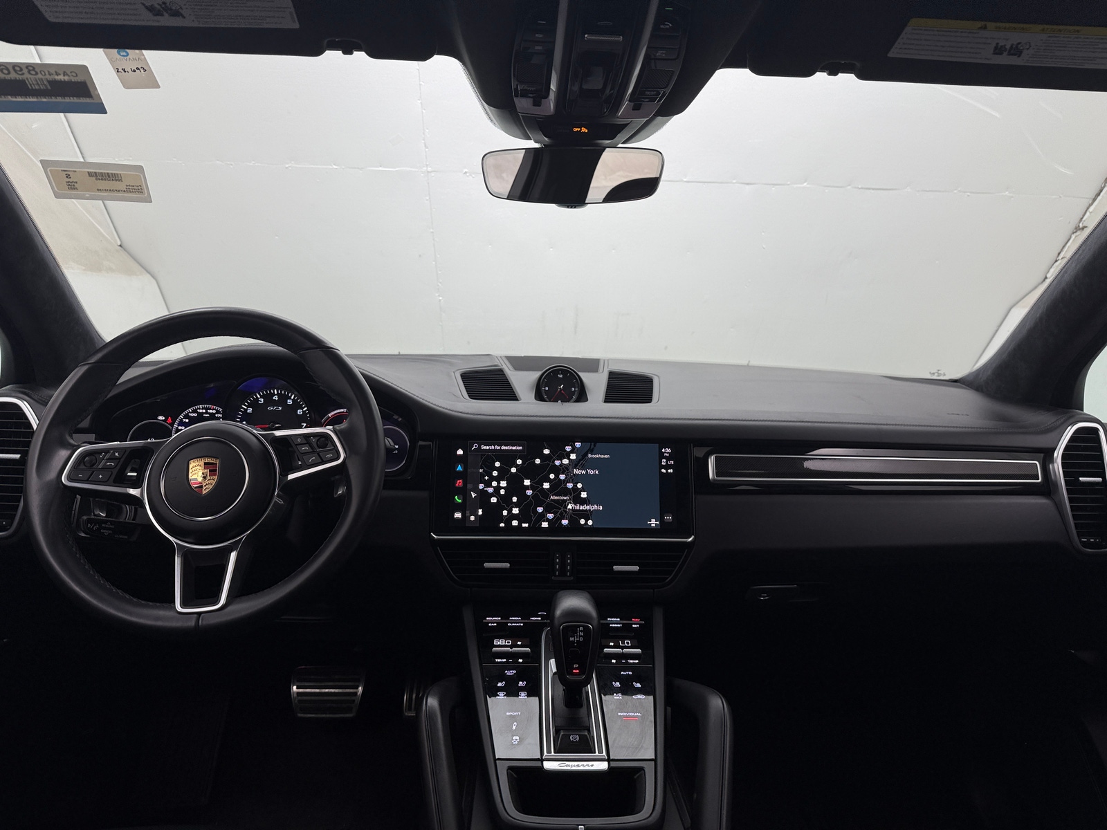 Thumbnail: 2023 Porsche Cayenne - 2