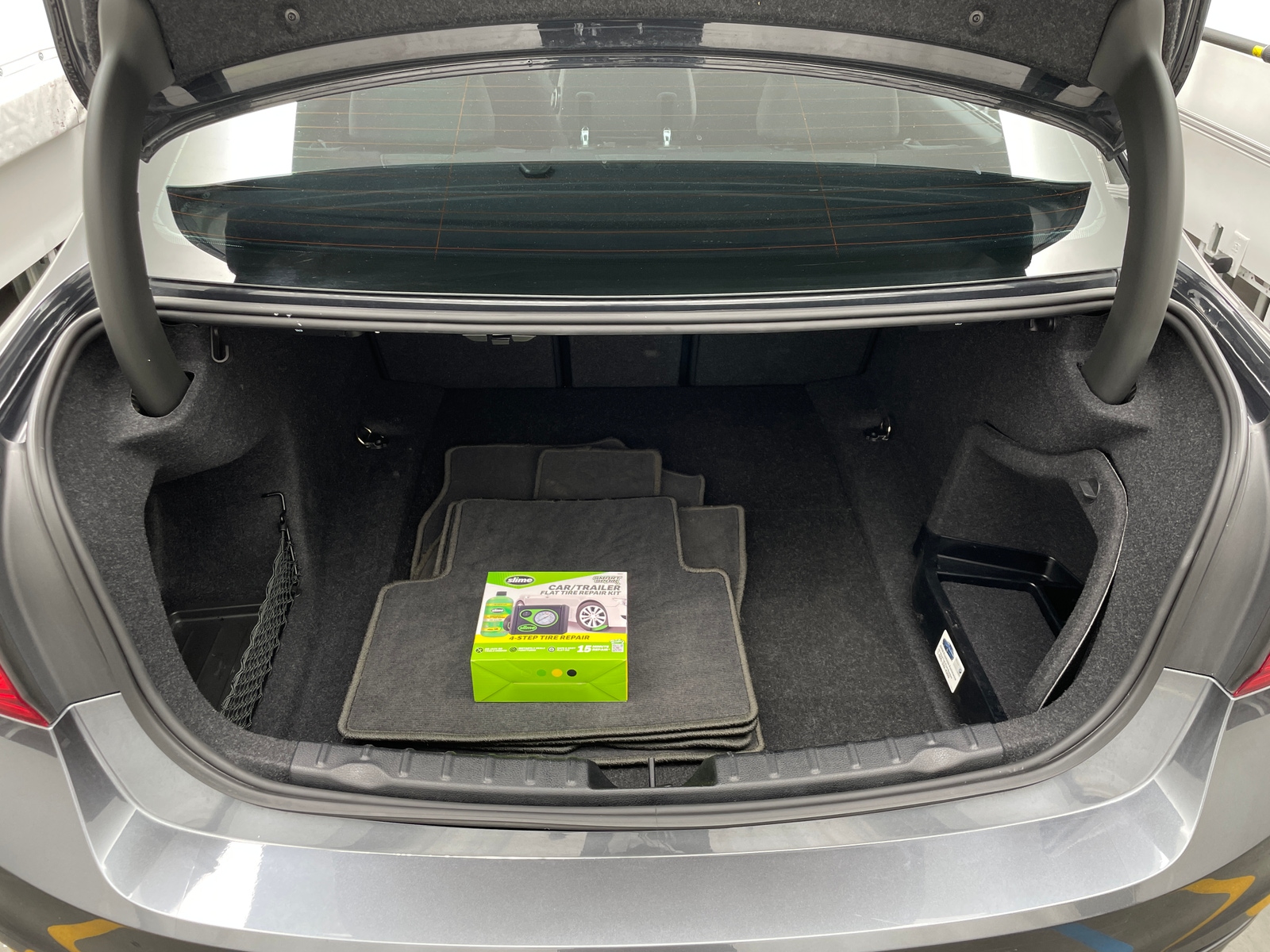 Thumbnail: 2018 BMW 3 Series - 6